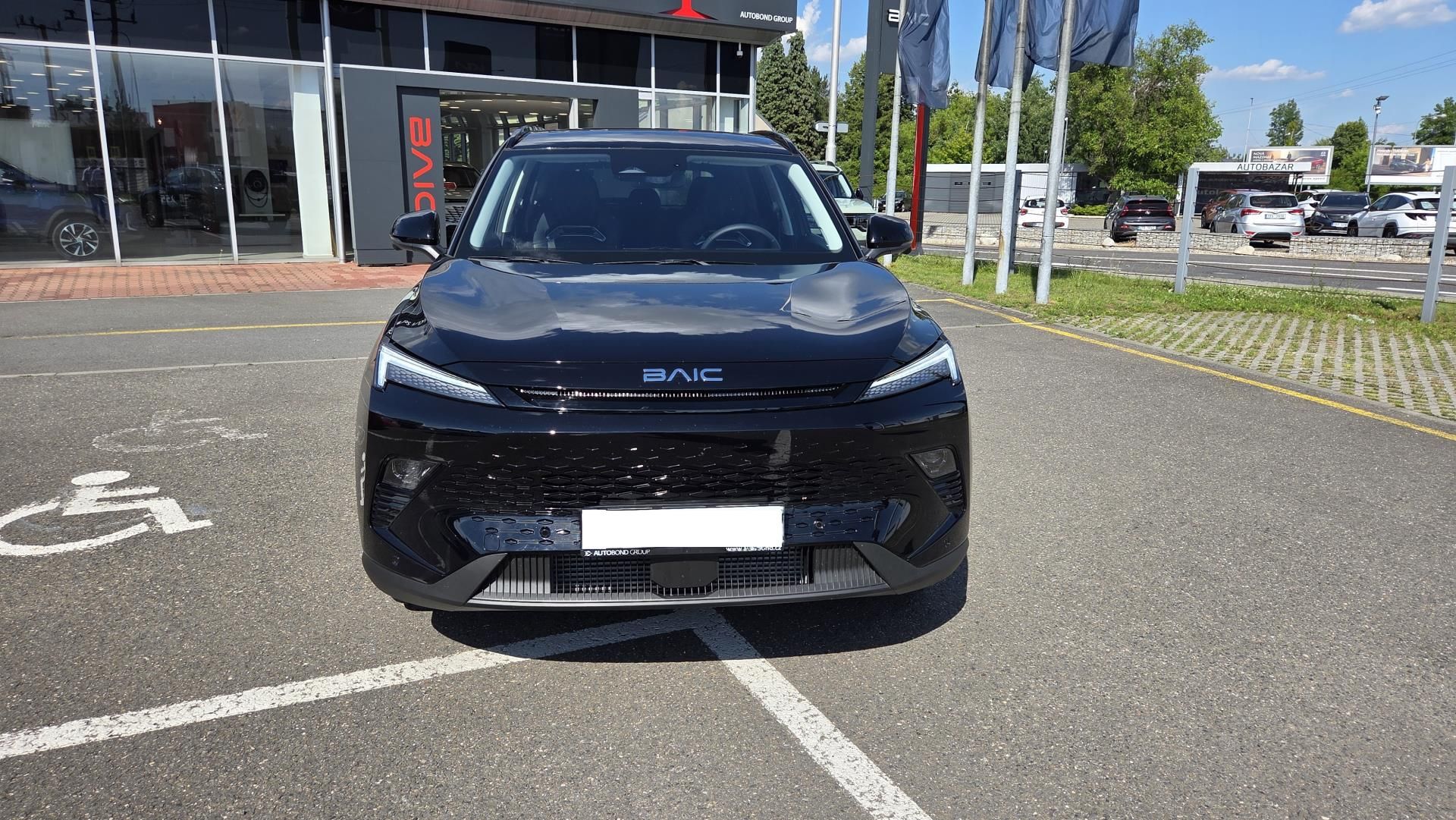 BAIC X55, X55 1.5T 130kW 7DCT 4x2 ALL IN - fotka 2