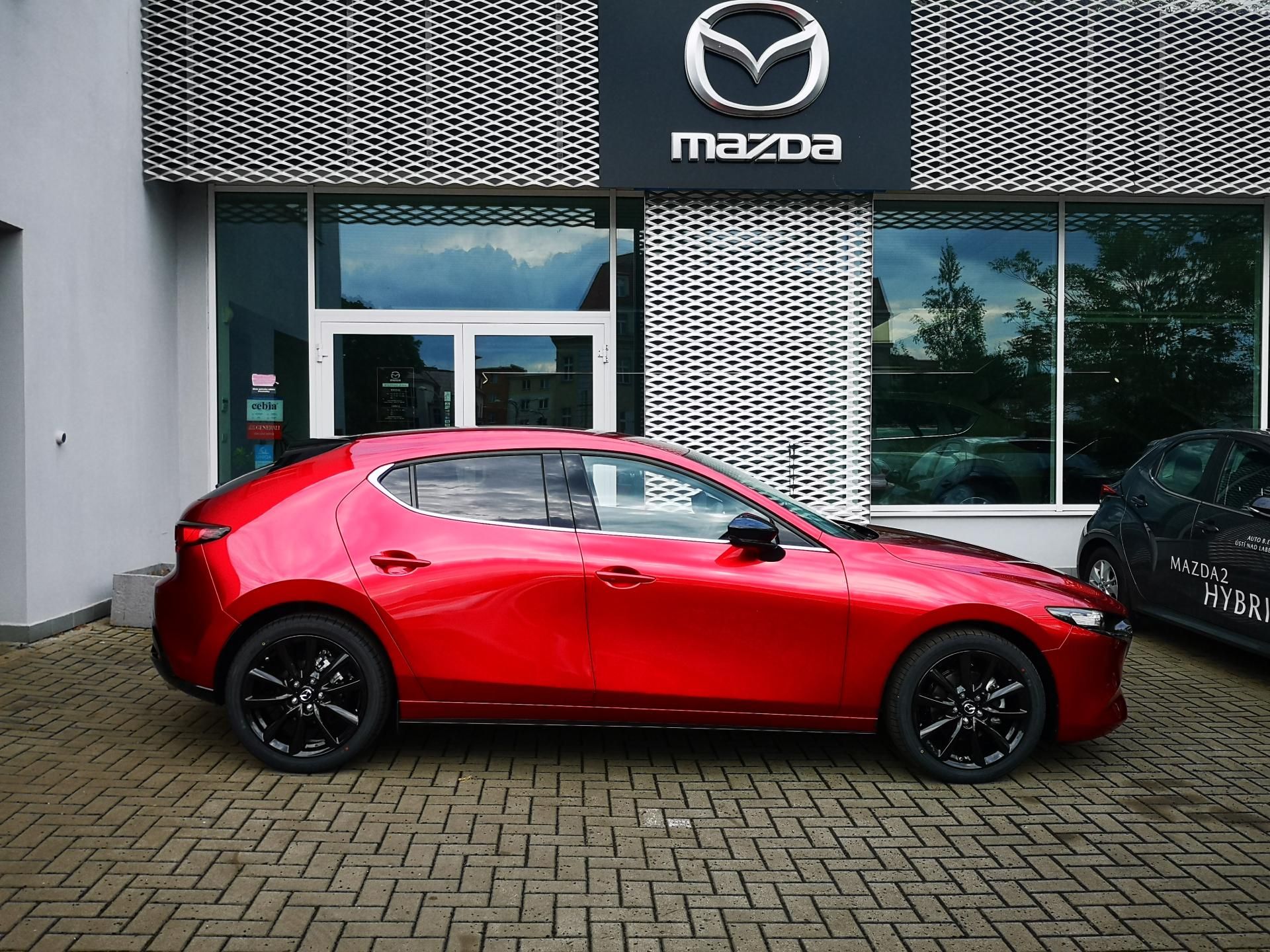 Mazda 3, 2.0i X186k - Homura, 1.maj.ČR - fotka 2