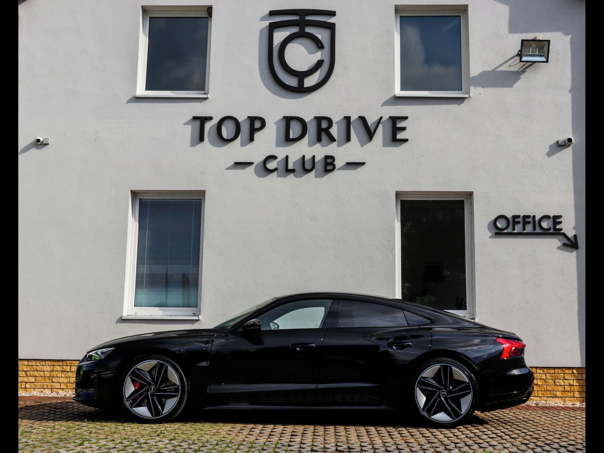 Audi RS e-tron GT, Laser, B&O, natáčení kol - fotka 5