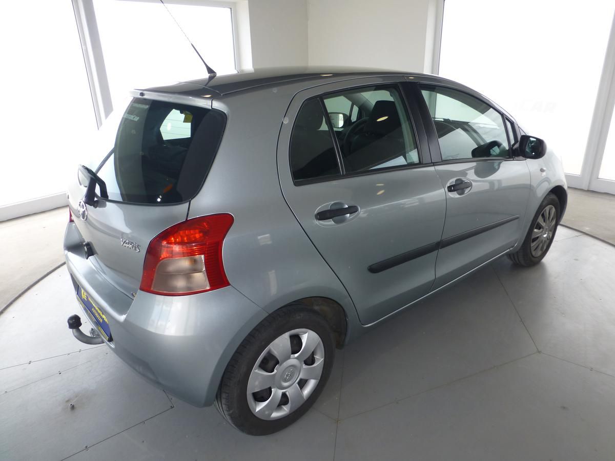 Toyota Yaris - fotka 6