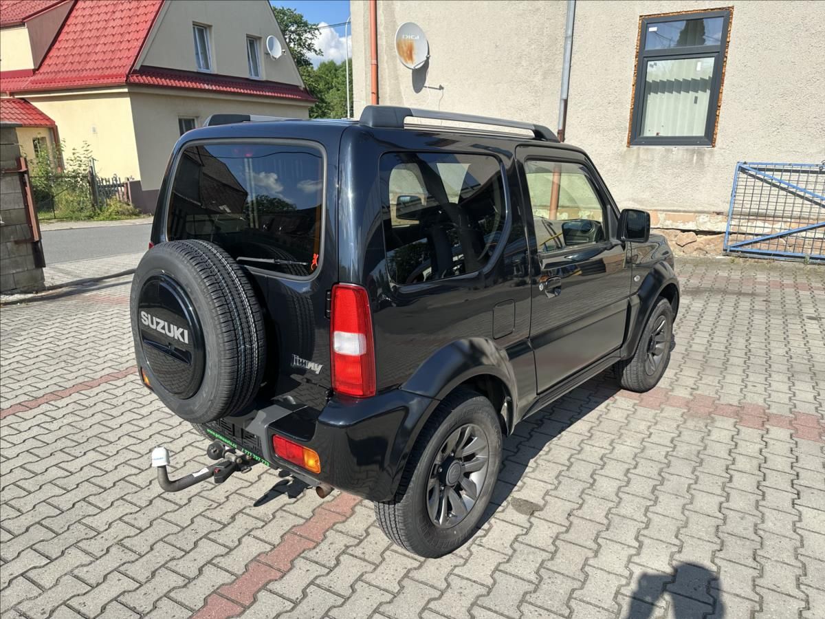 Suzuki Jimny, 1,3 4x4 KLIMA TAŽNÉ - fotka 3