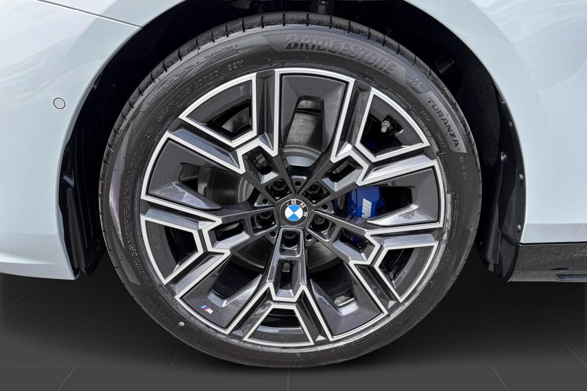 BMW Řada 5, 520d xDrive Touring - fotka 5
