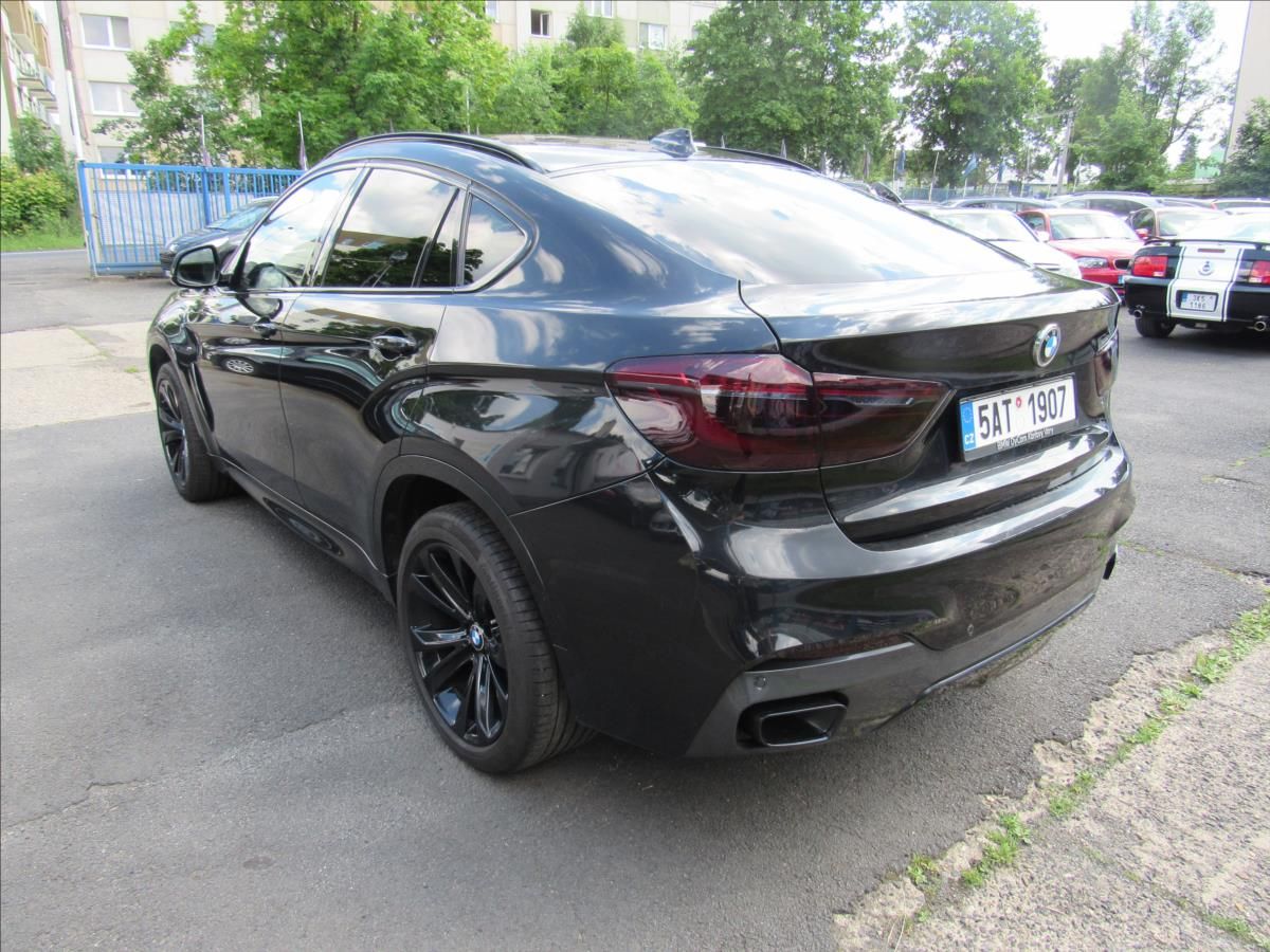 BMW X6, 3,0 d xDrive30d M Paket - fotka 4
