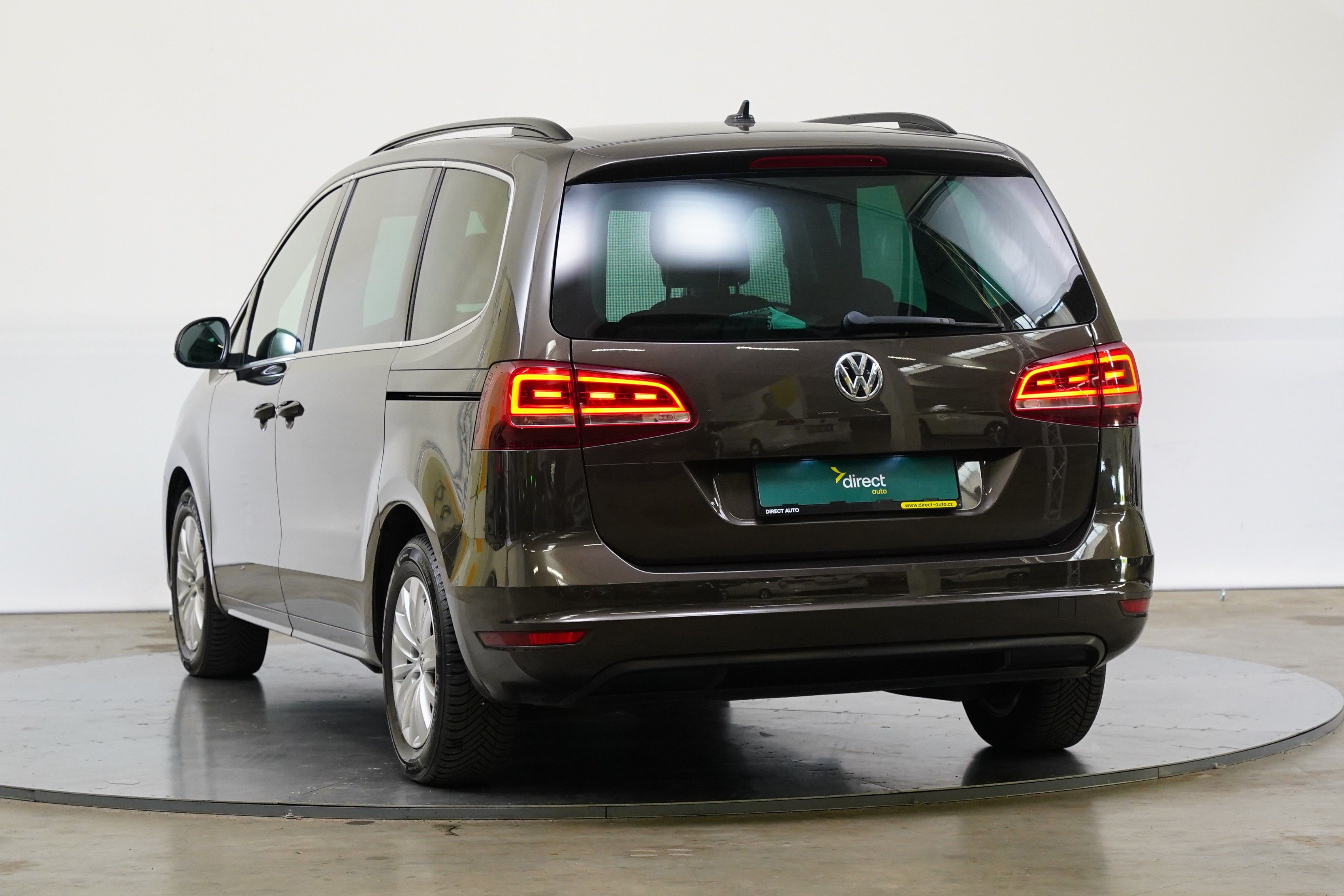 Volkswagen Sharan, 2.0 TDI 110 kW Comfortline - fotka 4