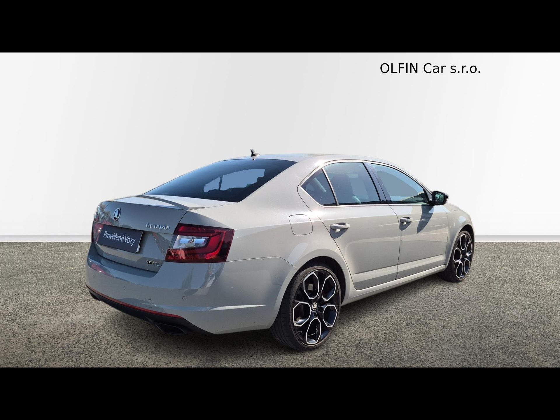 Škoda Octavia, 2.0 TSI DSG RS 180 kW - fotka 2