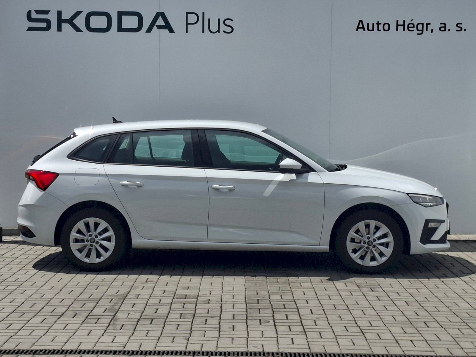 Škoda Scala, 1.0 TSI 85kW Selection - fotka 6