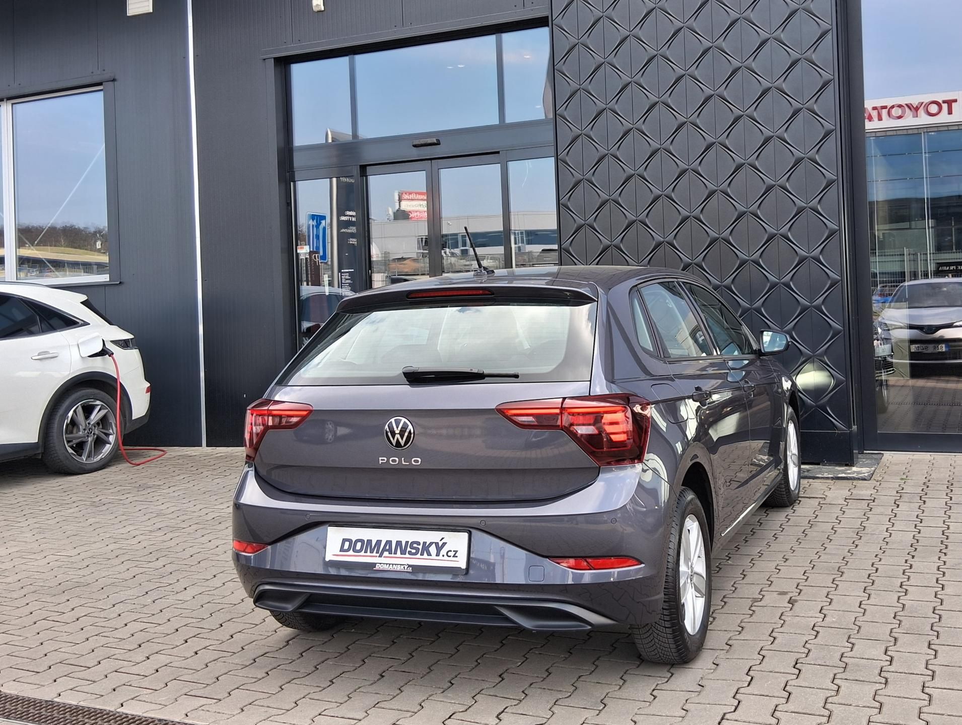 Volkswagen Polo, LIFE 1.0 TSI 70 kW - fotka 3