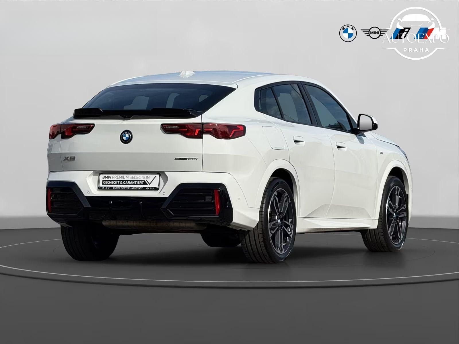 BMW X2, sDrive20i M Paket - fotka 5