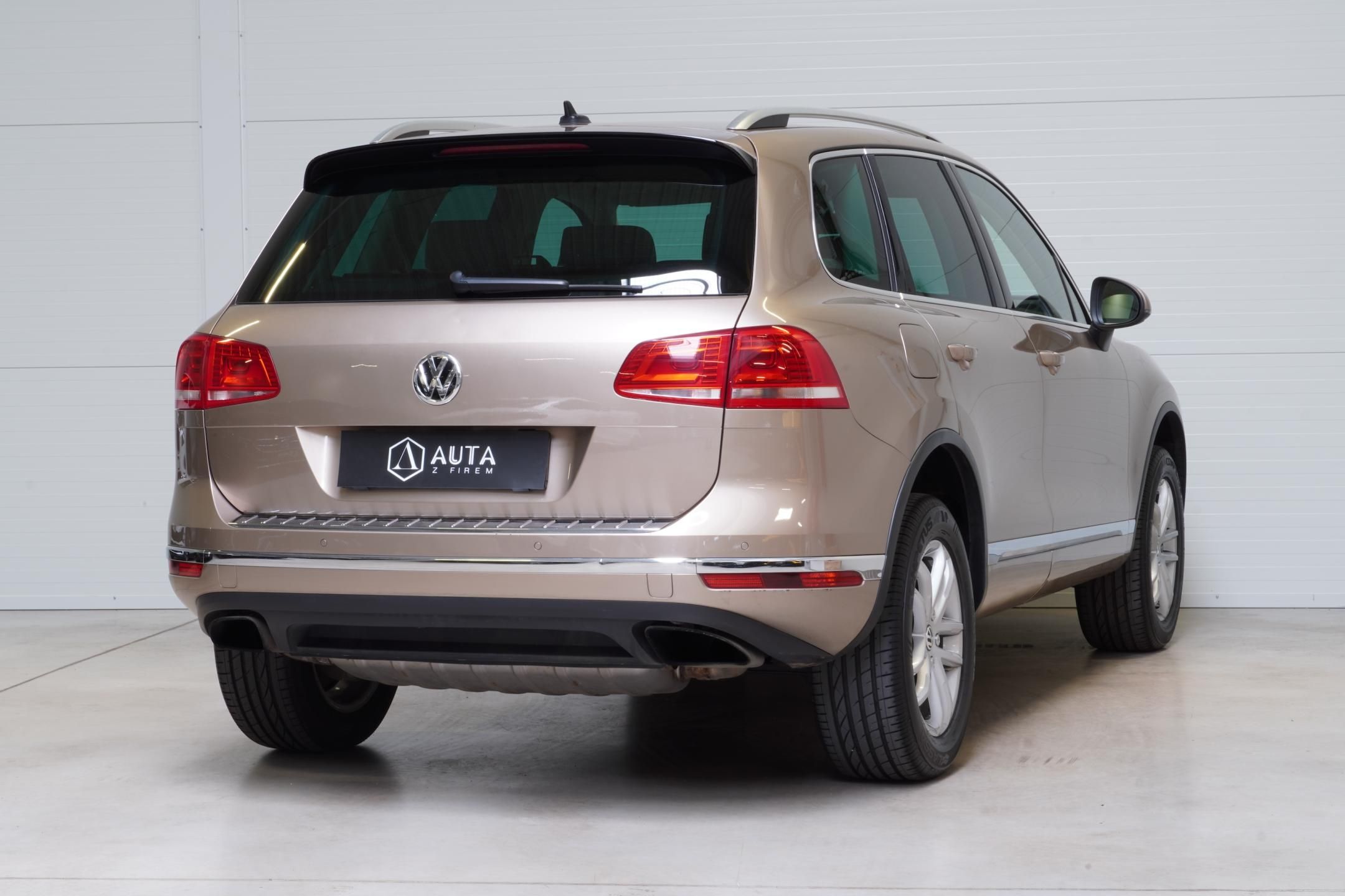 Volkswagen Touareg, 3.0TDI,193kW,Vzduch,Tažné,ACC - fotka 6