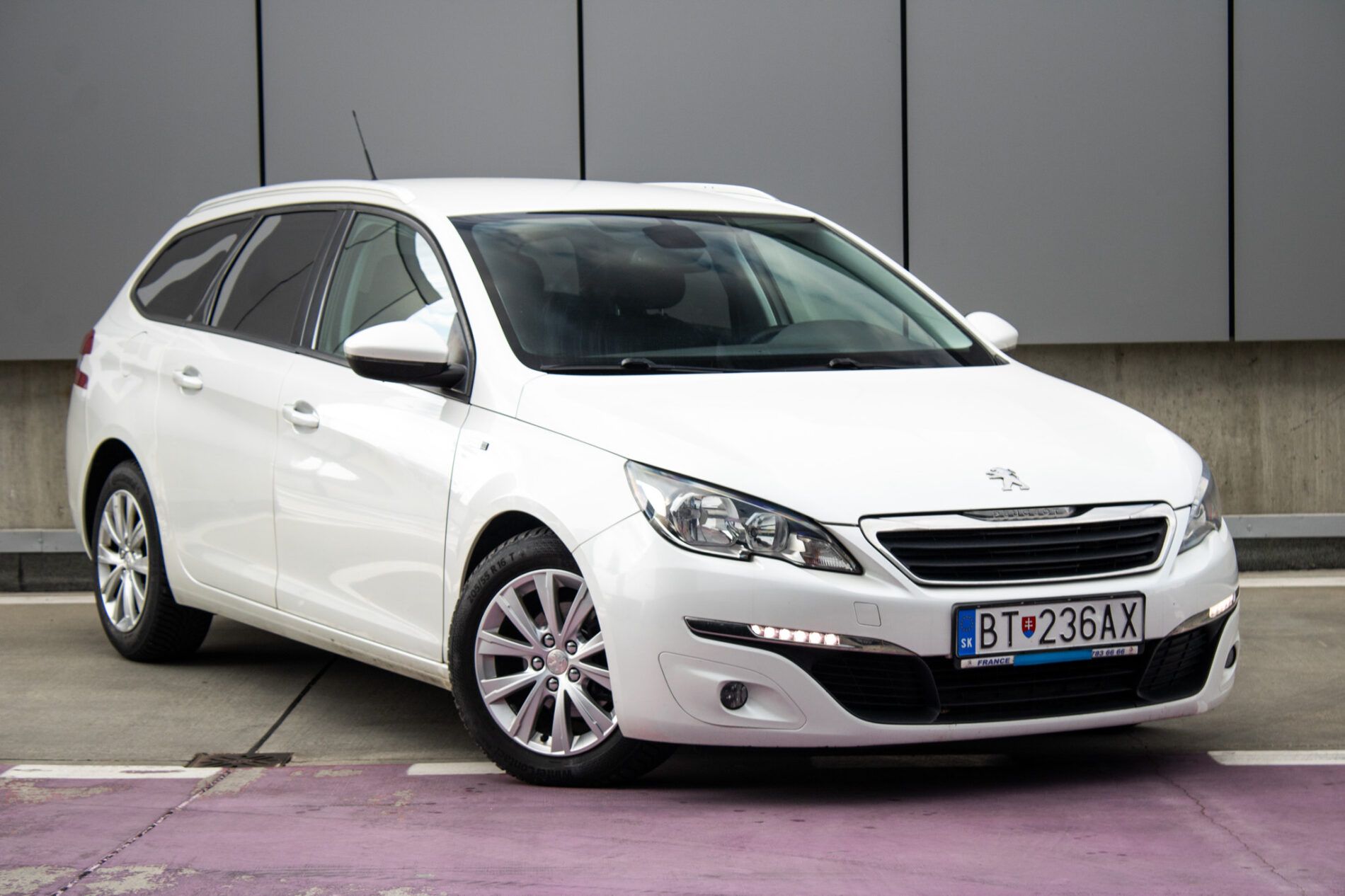 Peugeot 308 - fotka 3