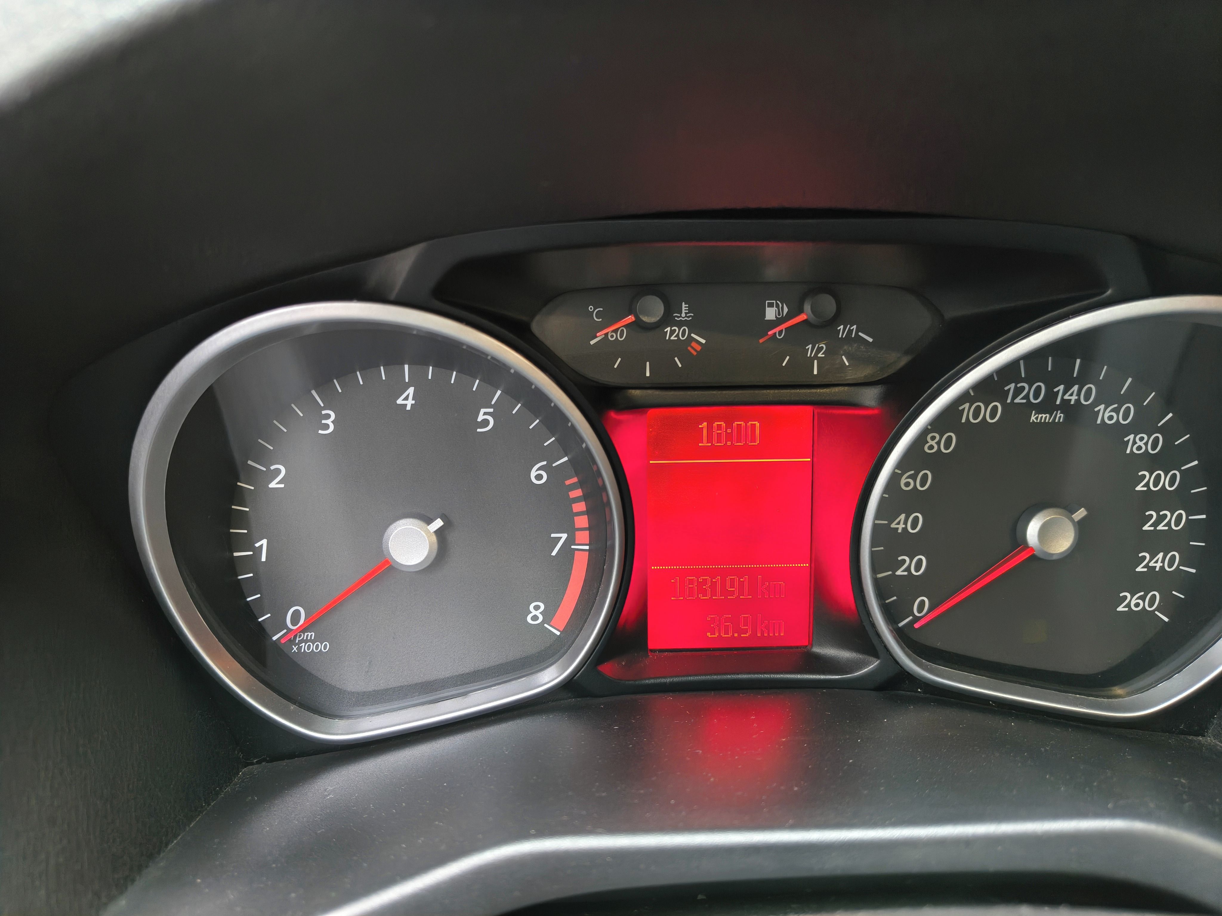 Ford Mondeo, 1,6 ECOboost - fotka 6