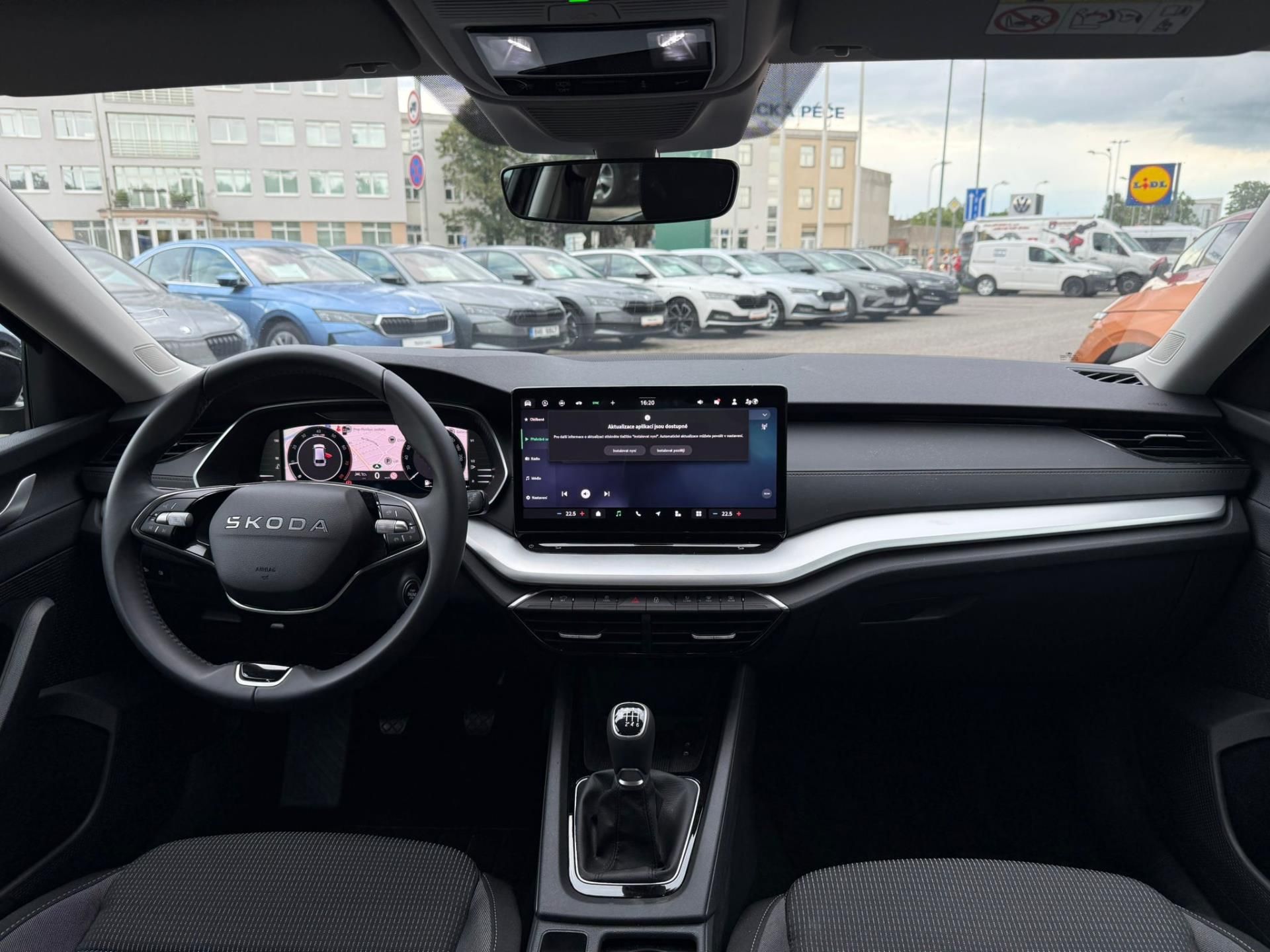 Škoda Octavia, Selection 1.5 TSI 110kW Combi - fotka 5