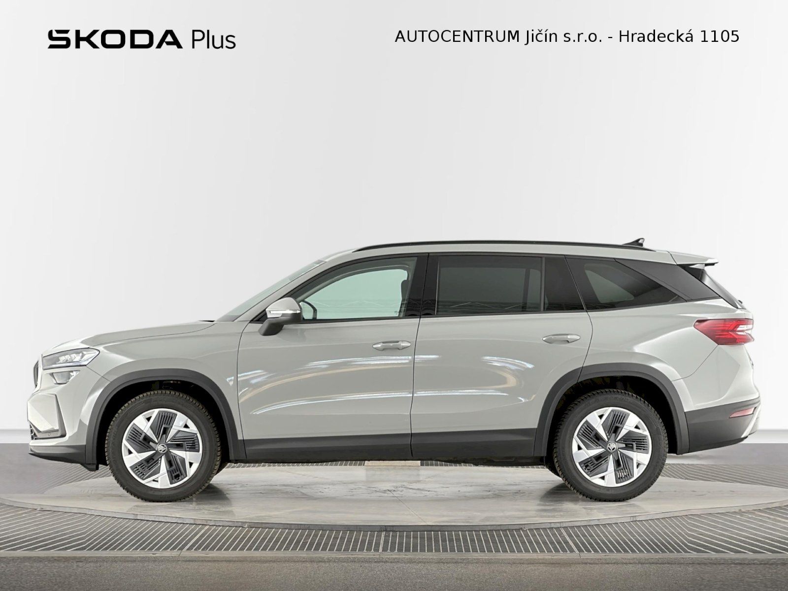 Škoda Kodiaq, DSG 2.0TSI 150kW 4x4 Selection - fotka 3