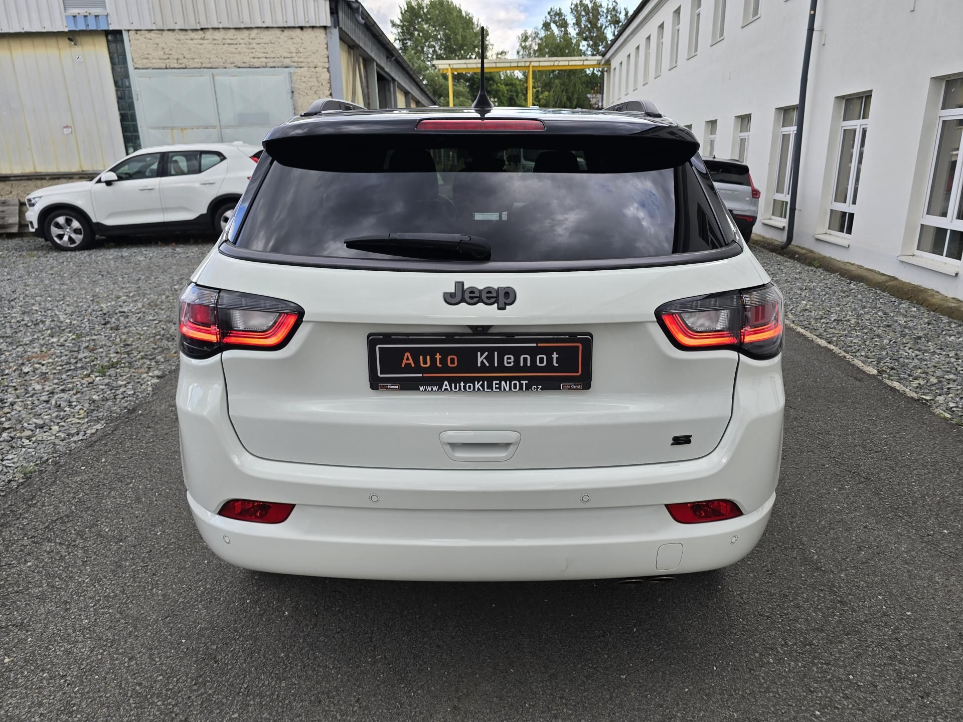 Jeep Compass, 1.3 110kW S-LIMITED MAX VÝBAVA - fotka 6
