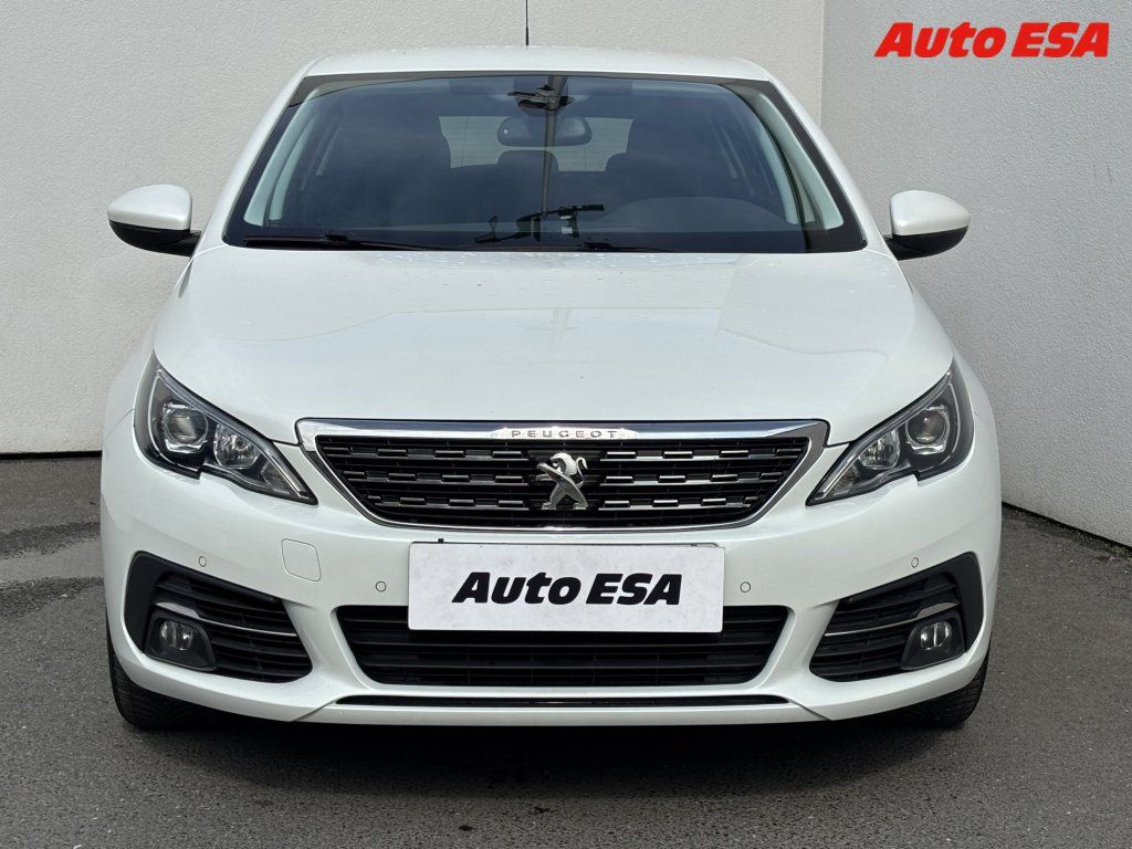 Peugeot 308, 1.2 PT,Allure,navi,kamera - fotka 2