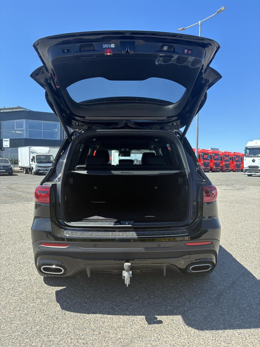 Mercedes-Benz GLB, 200d 4MATIC - fotka 5