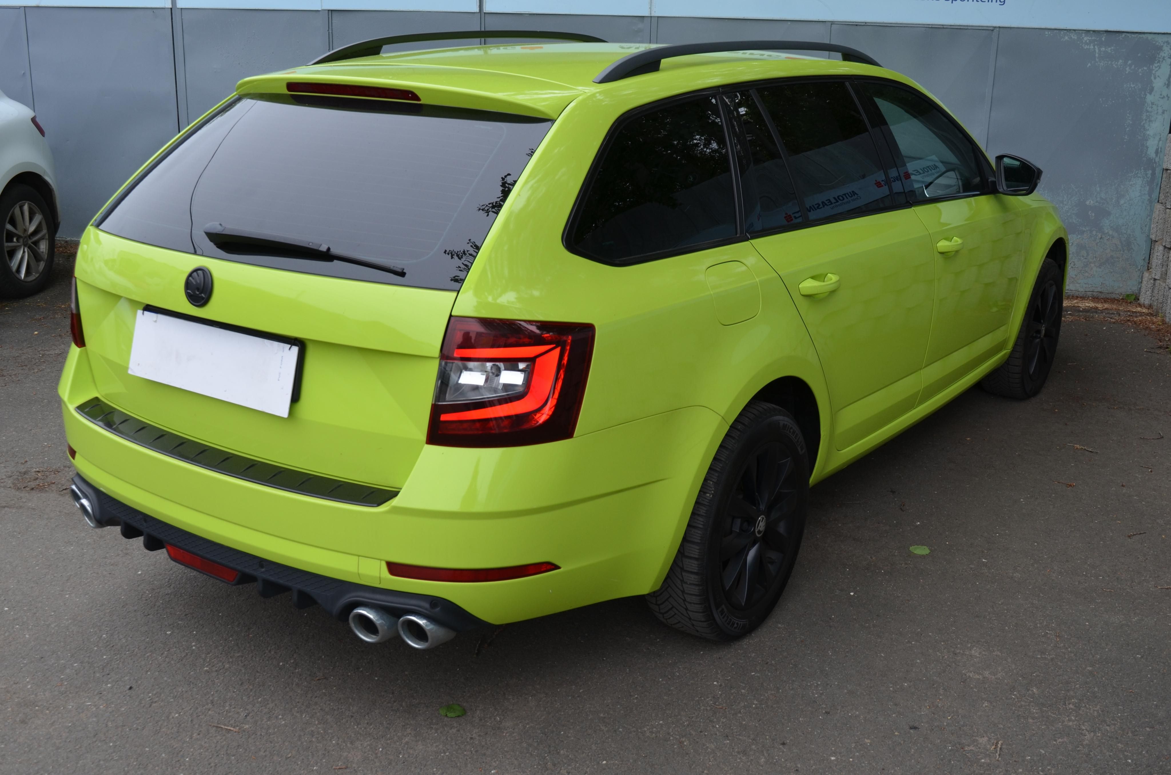 Škoda Octavia, 1,6/85TDi STYLE LED - fotka 4
