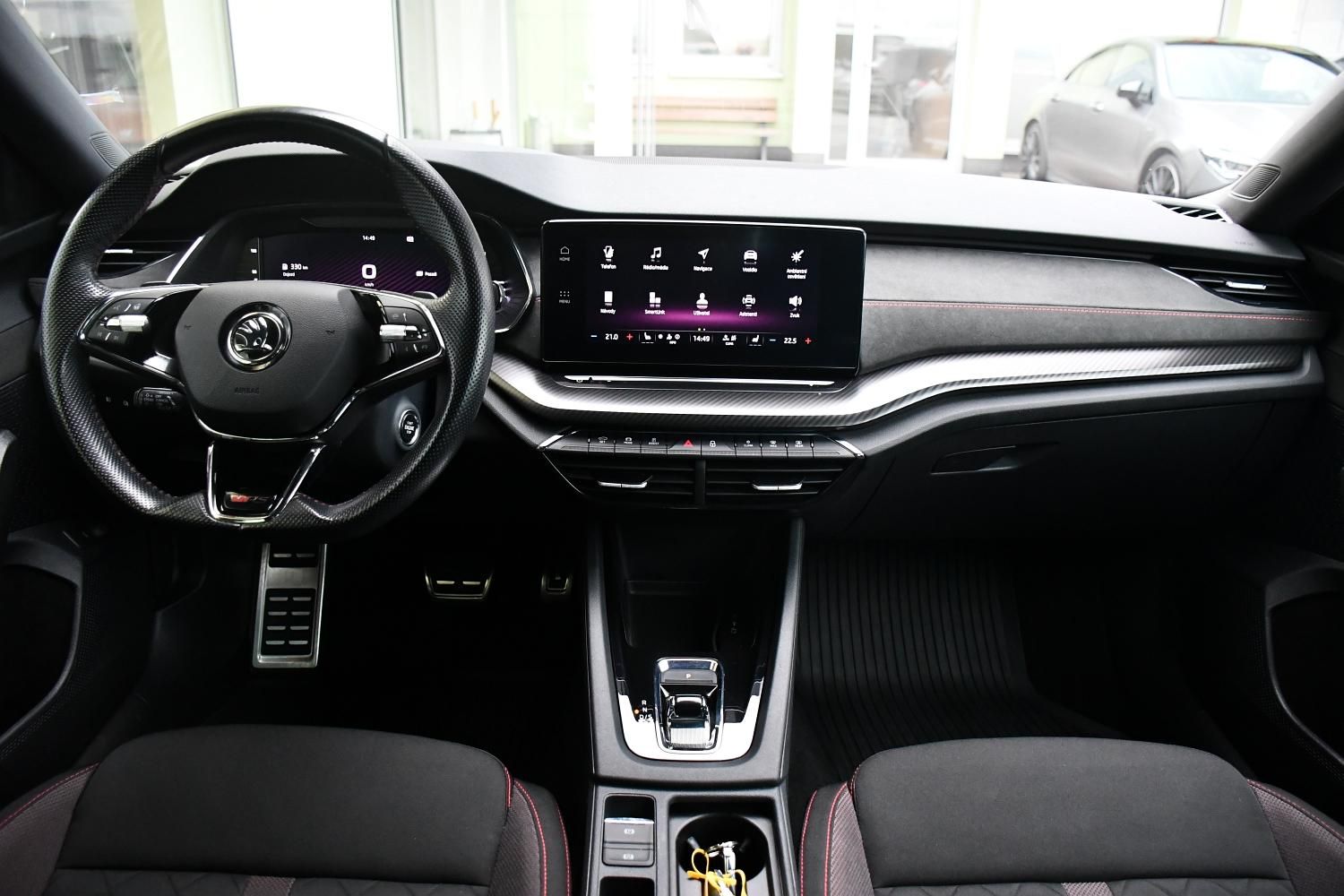 Škoda Octavia, 2.0TDi RS DSG 1M ČR - fotka 5