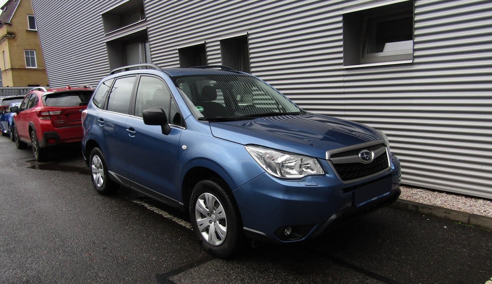 Subaru Forester, 2,0i CVT ČR - fotka 5
