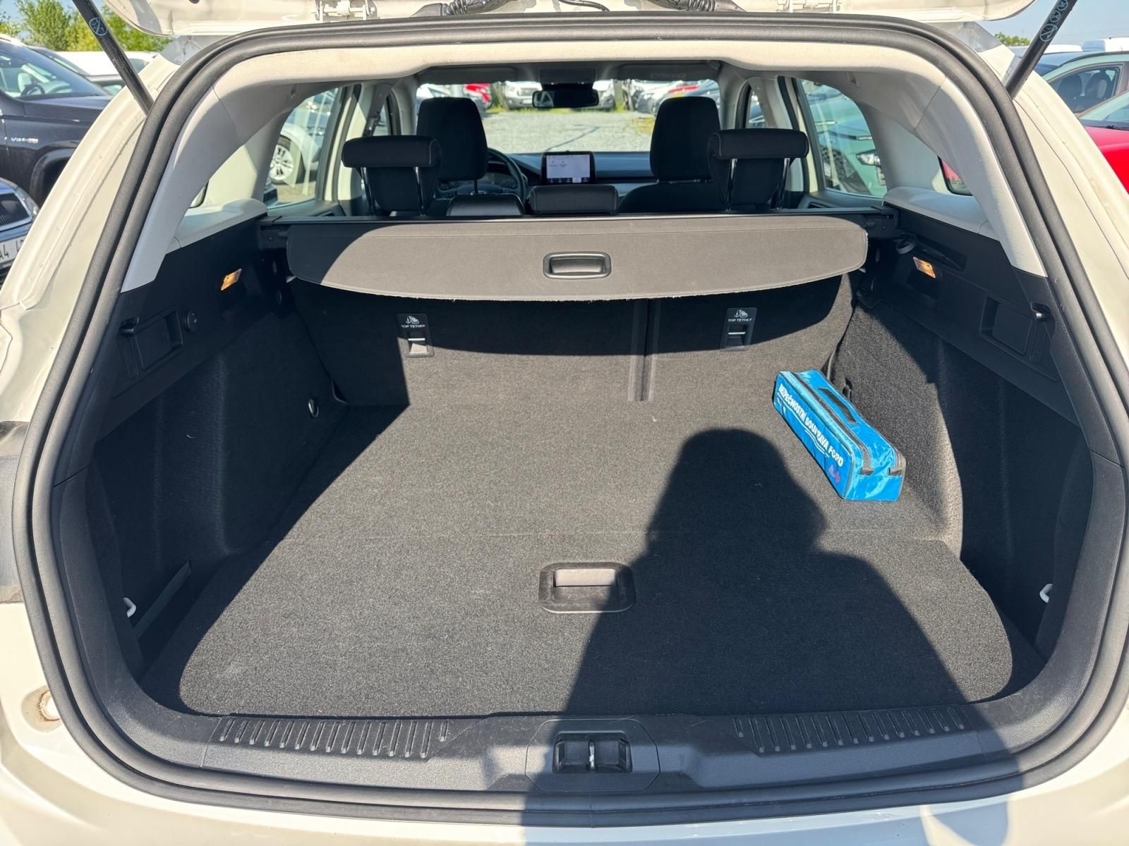 Ford Focus, TITANIUM 1.5EBL 88kW CZ DPH - fotka 6
