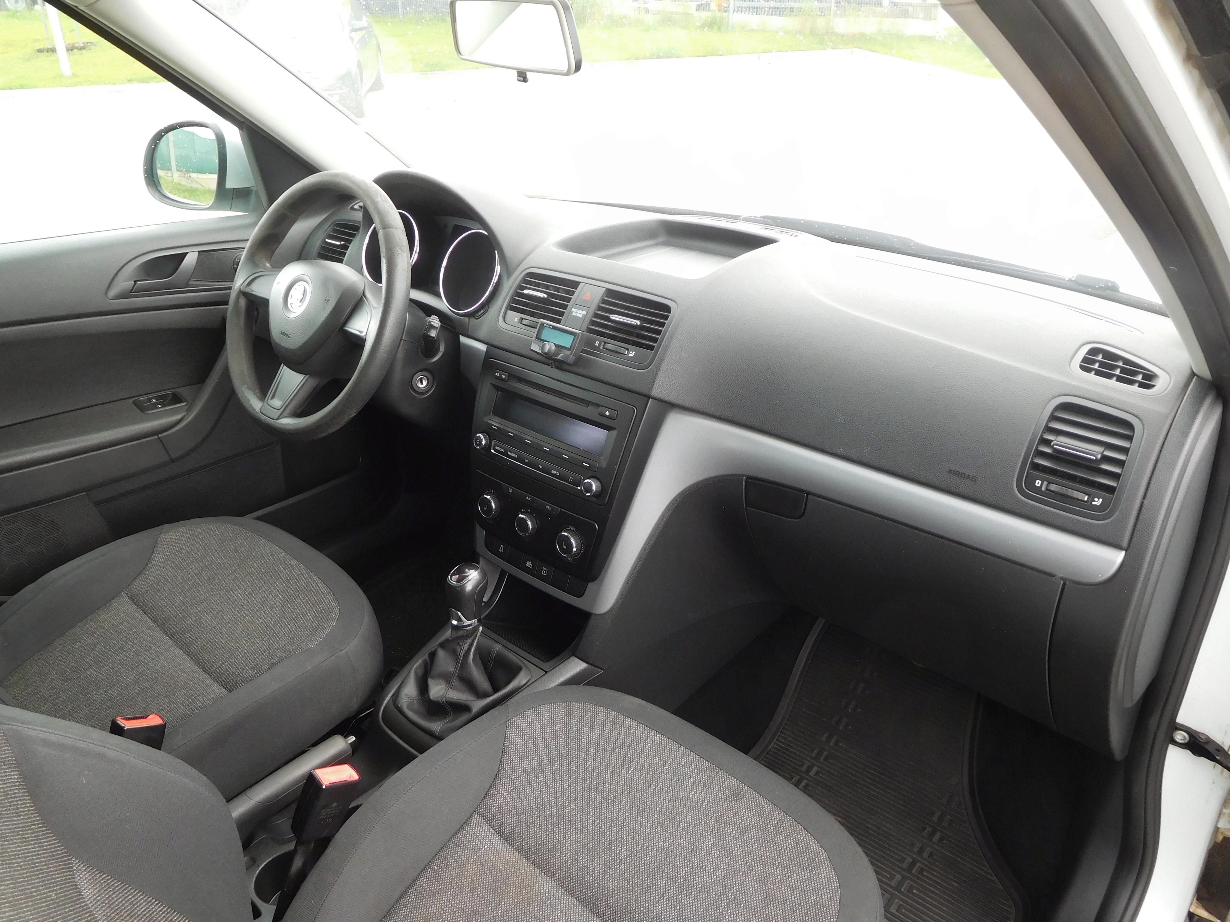 Škoda Yeti, 2.0TDi 81 kW, 4X4, Klima - fotka 5