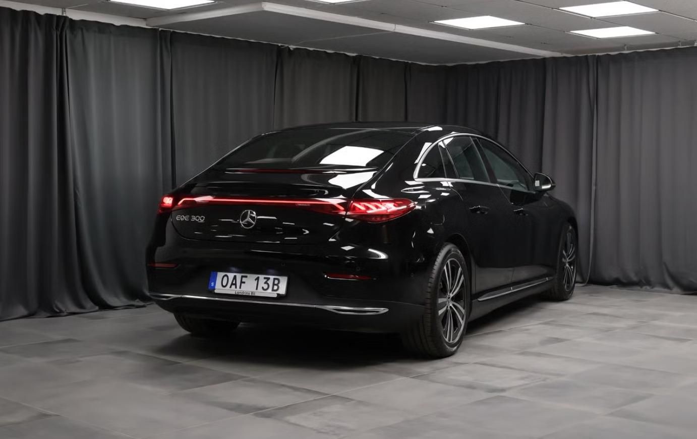 Mercedes-Benz EQE, 300 Electric Art 98kWh Kamera - fotka 2