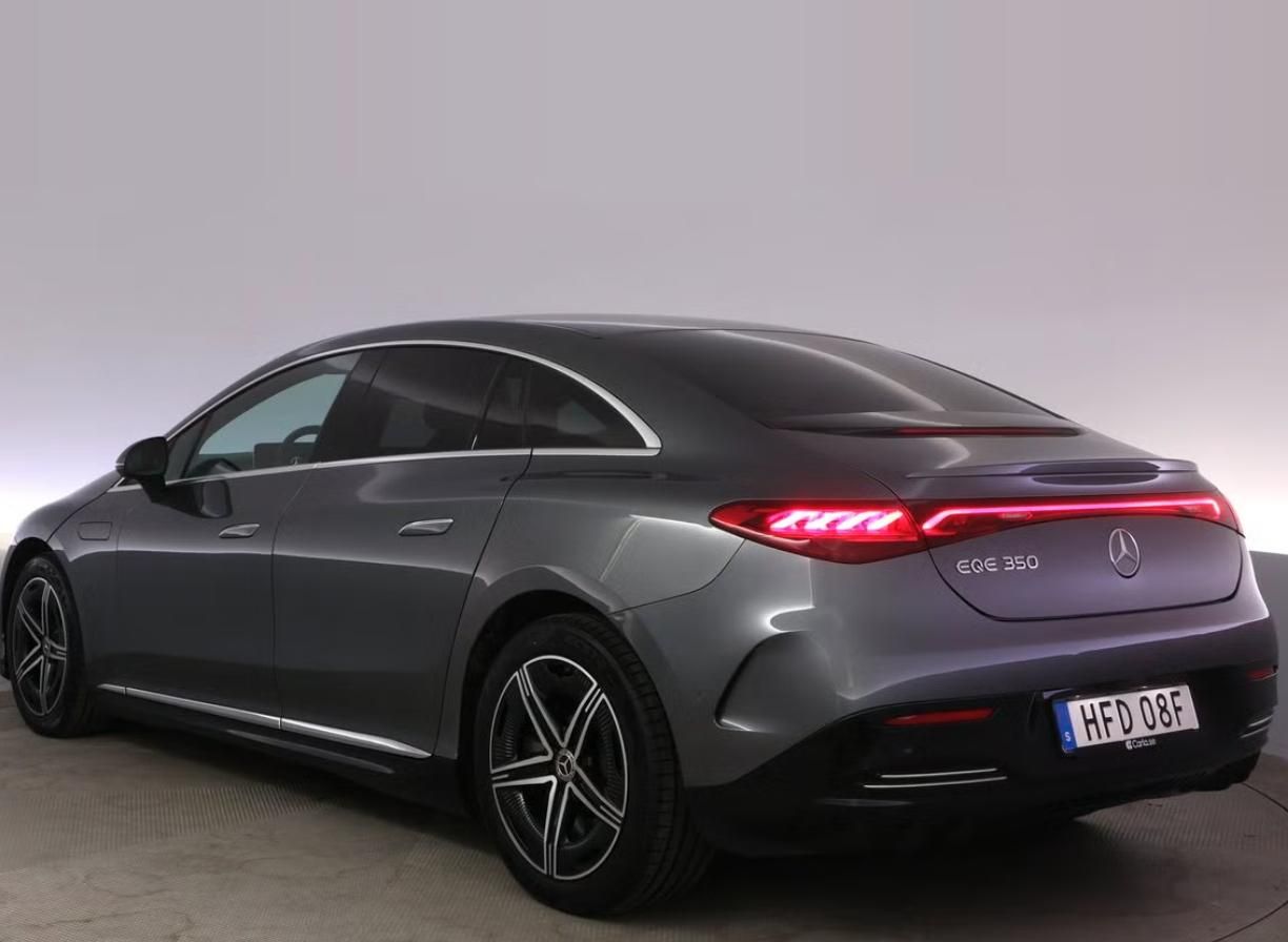 Mercedes-Benz EQE, 350 AMG SoH 95% Kamera Ambient - fotka 3