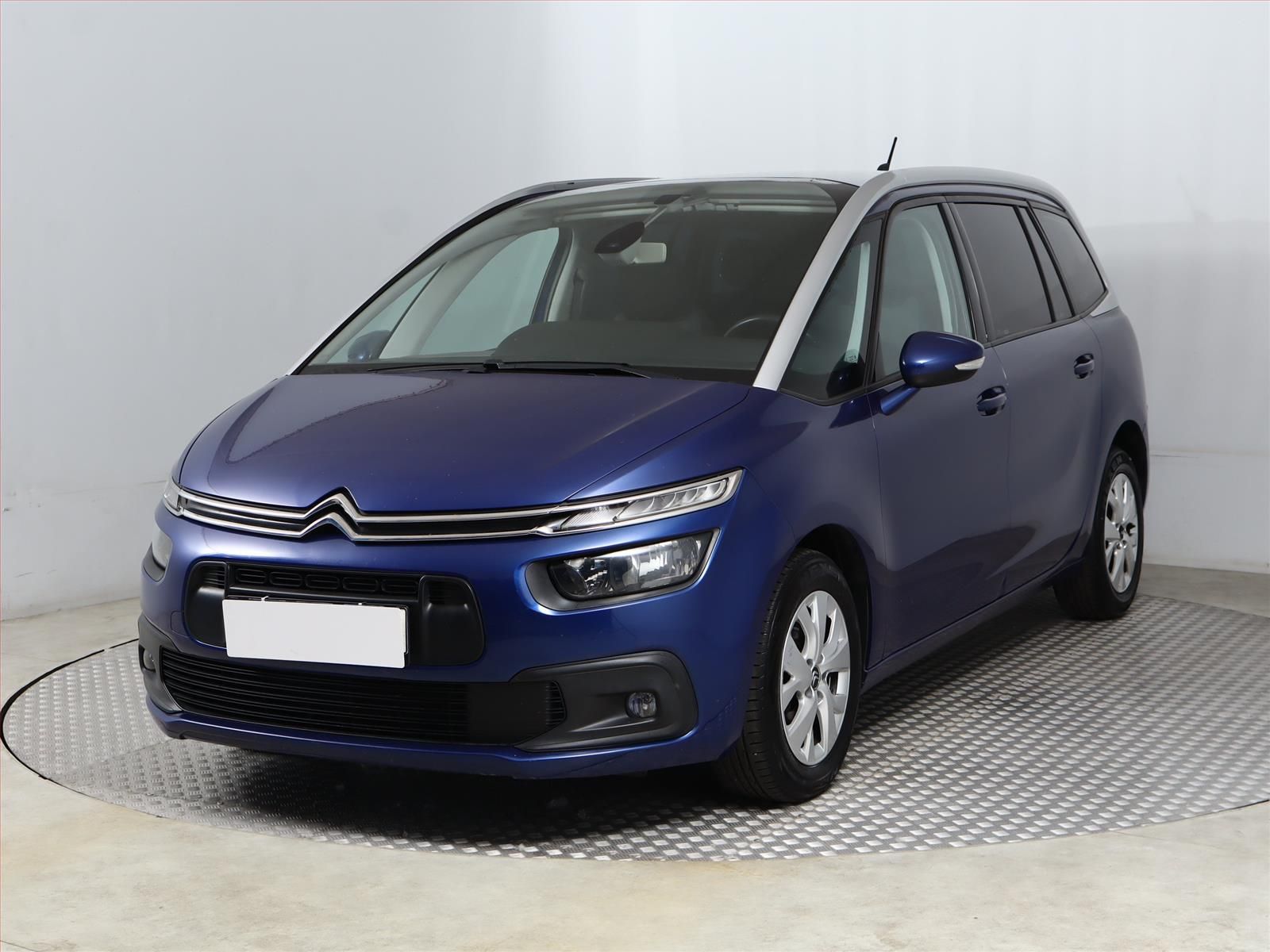 Citroën Grand C4 Picasso, 1.6 BlueHDi, 7 míst - fotka 2