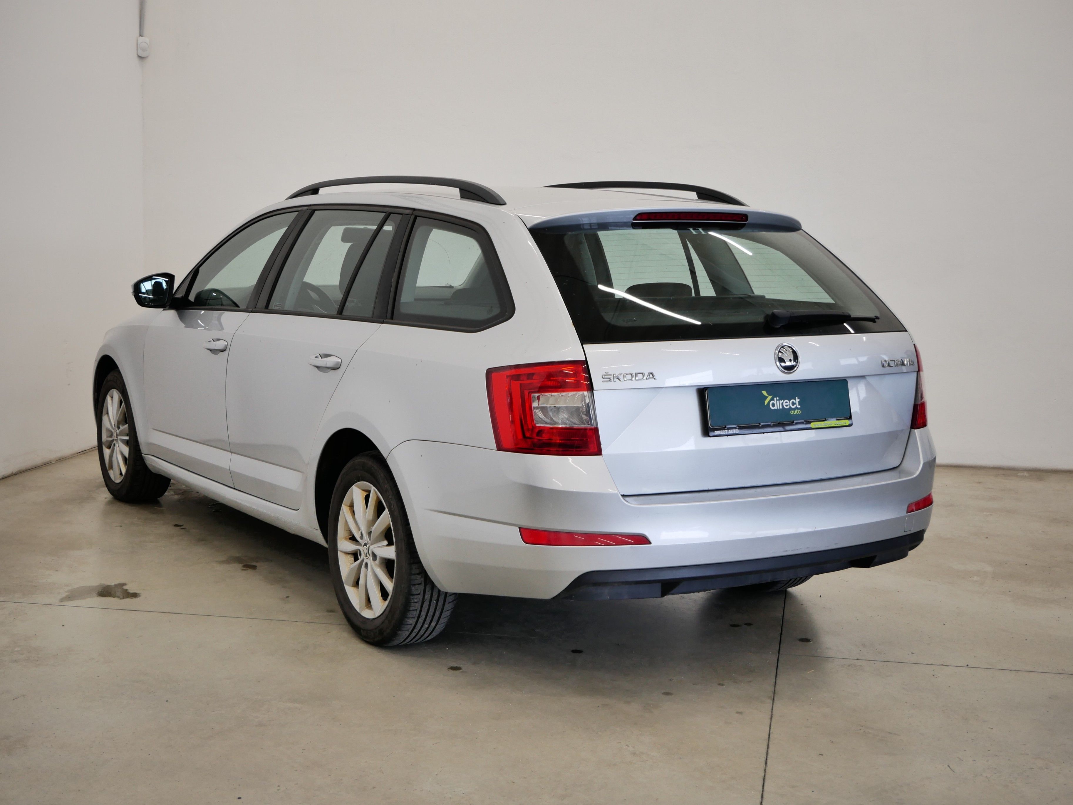 Škoda Octavia, 1.6 TDI 81 kW Ambition - fotka 3