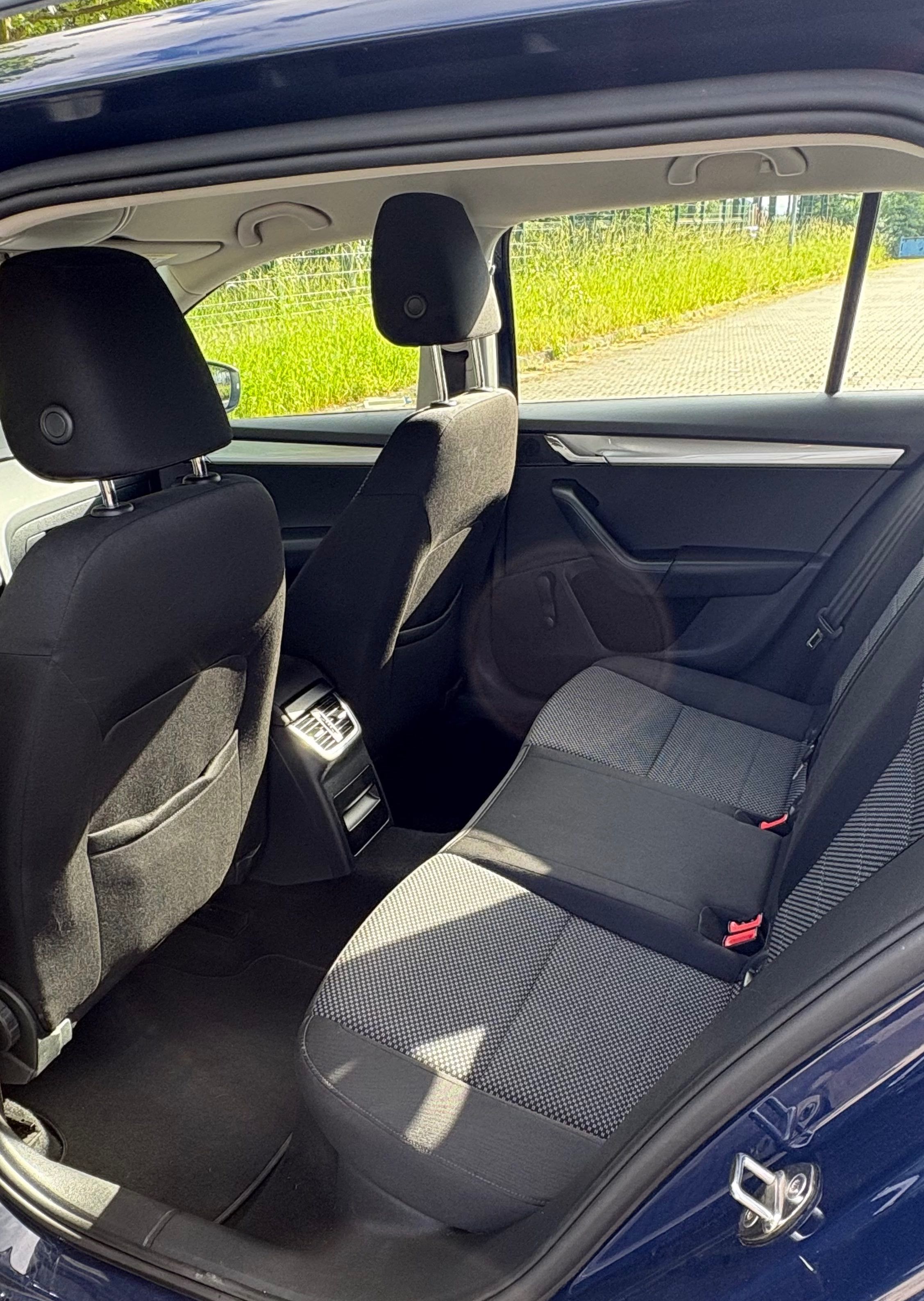 Škoda Octavia, Octavia kombi, 1.6 TDI, tažné - fotka 6