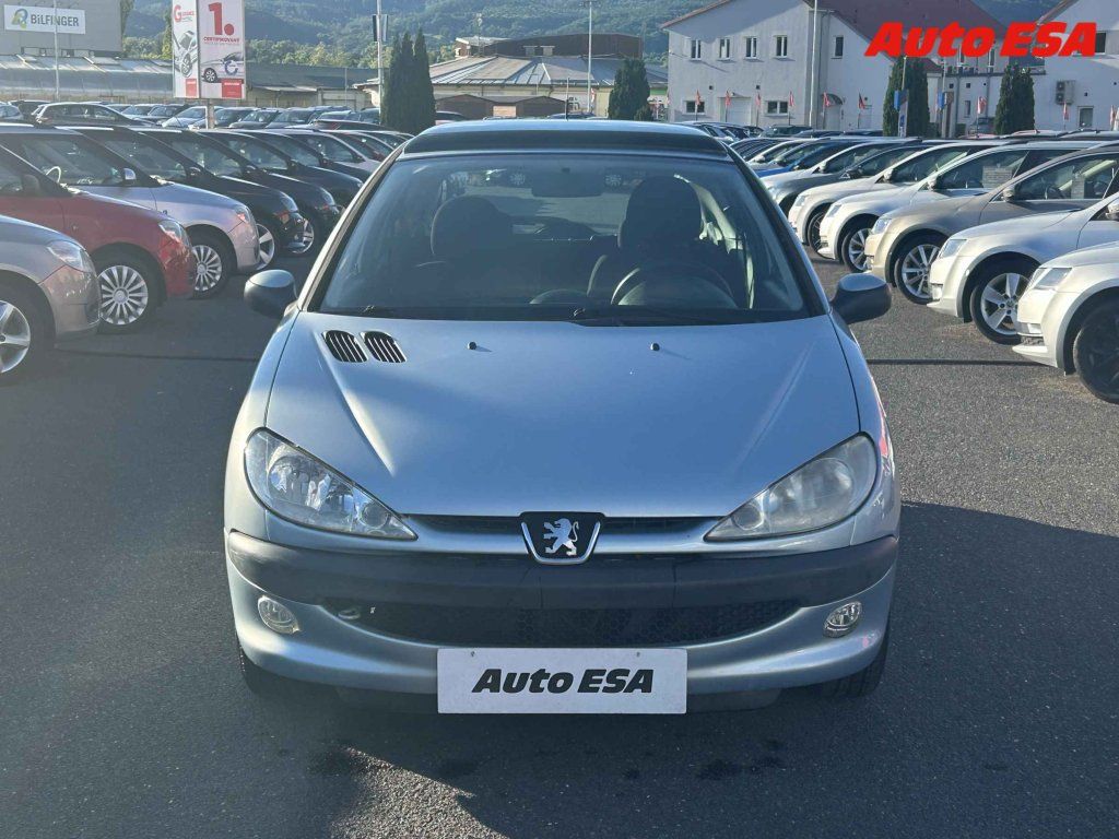 Peugeot 206, 1.1i - fotka 2