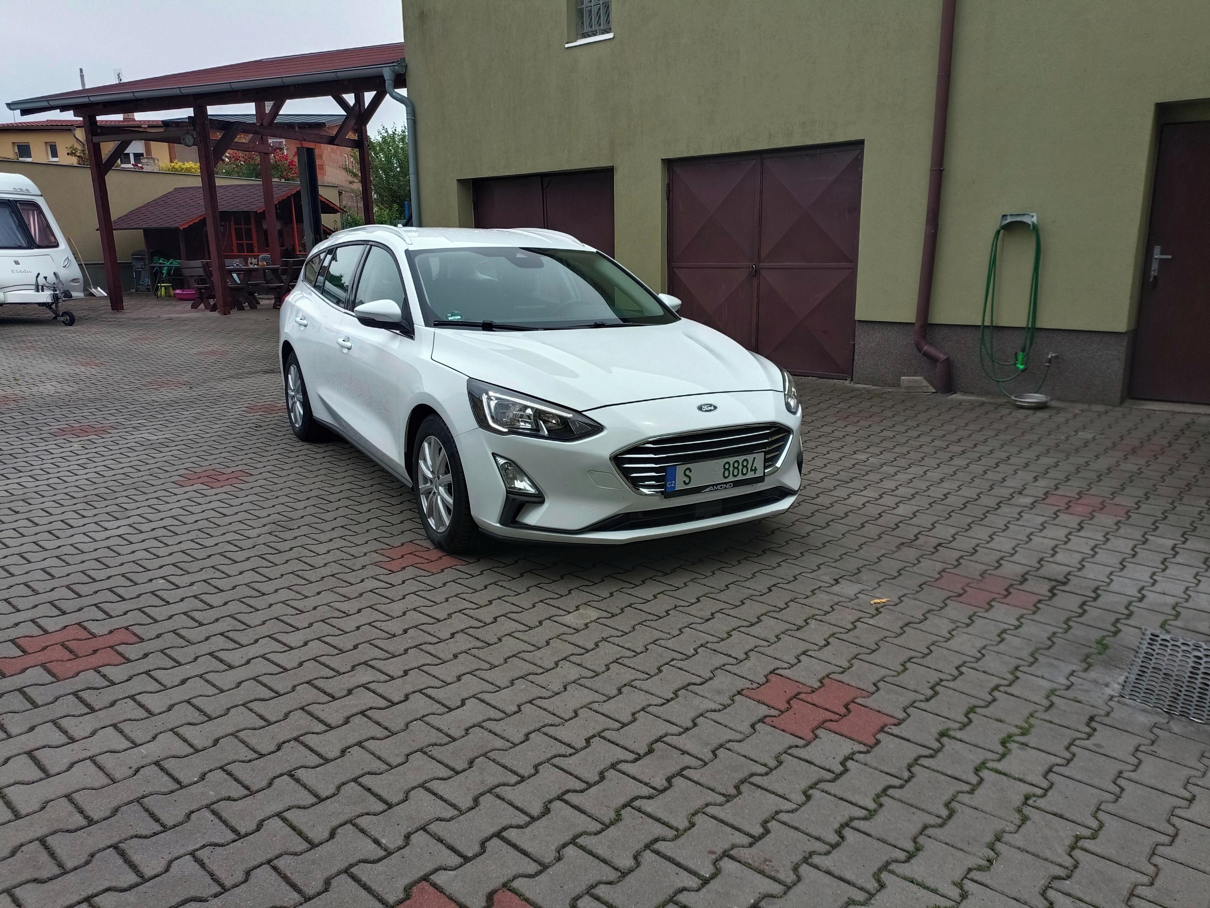 Ford Focus, 1.5 Tdci Business - fotka 2