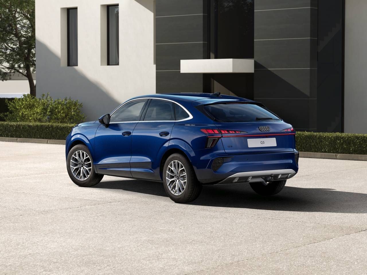 Audi Q3, 7STT 1.5 TFSI - fotka 2