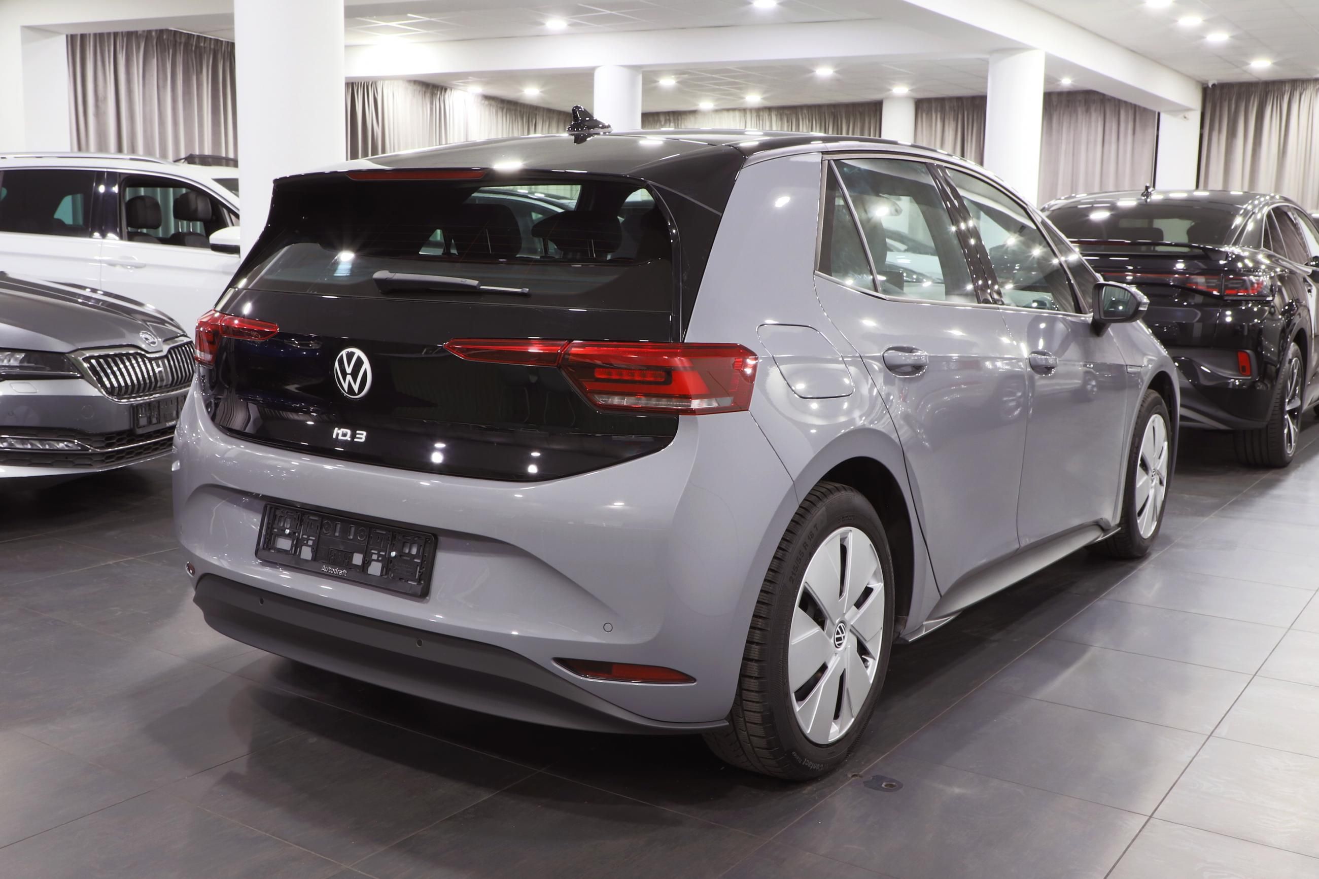 Volkswagen ID.3, ID.3 Pro 150kW / 2x sada 18'' - fotka 4