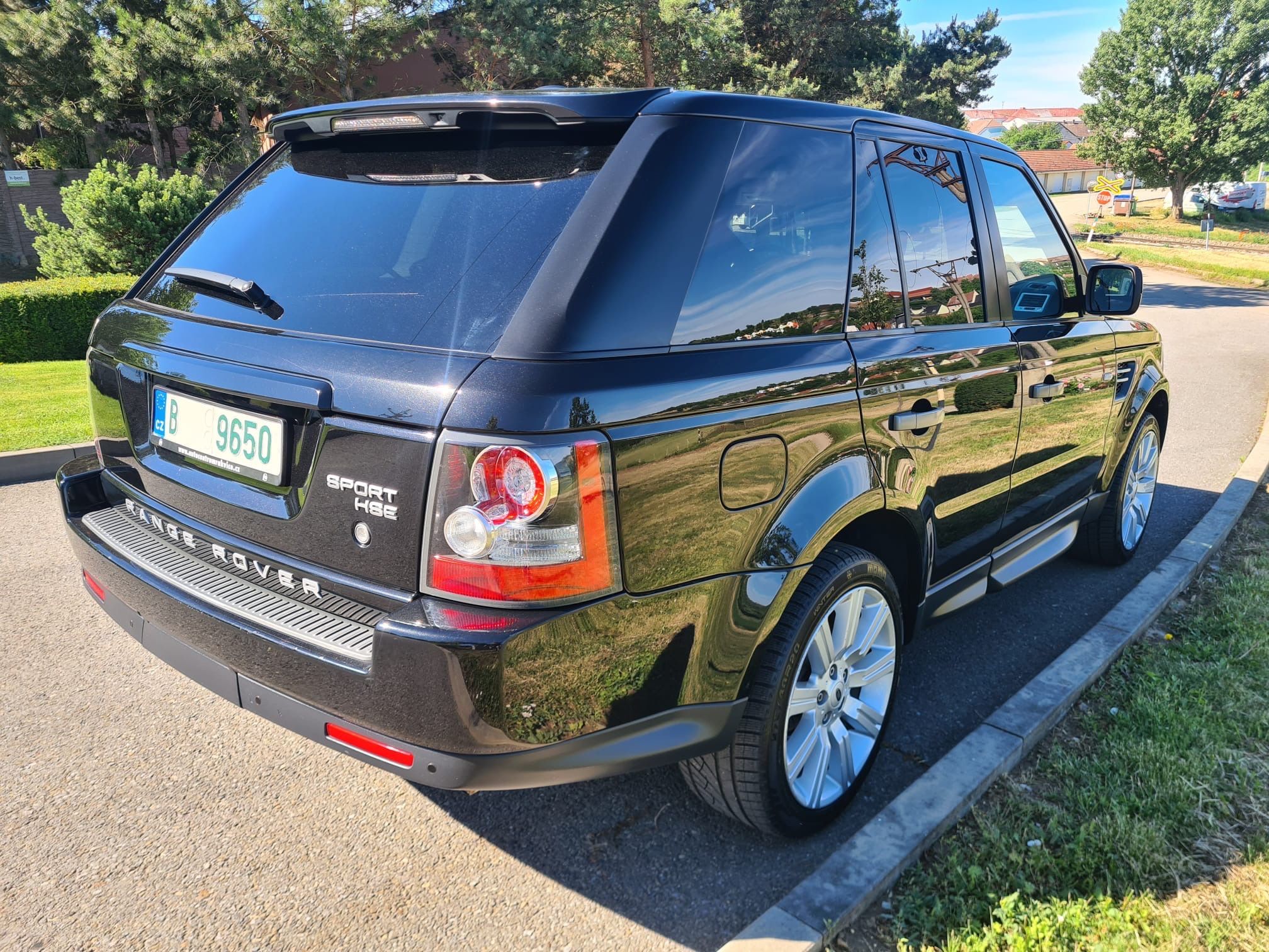 Land Rover Range Rover Sport, 3.0 TDV6 180kW 4x4 SPORT HSE - fotka 4