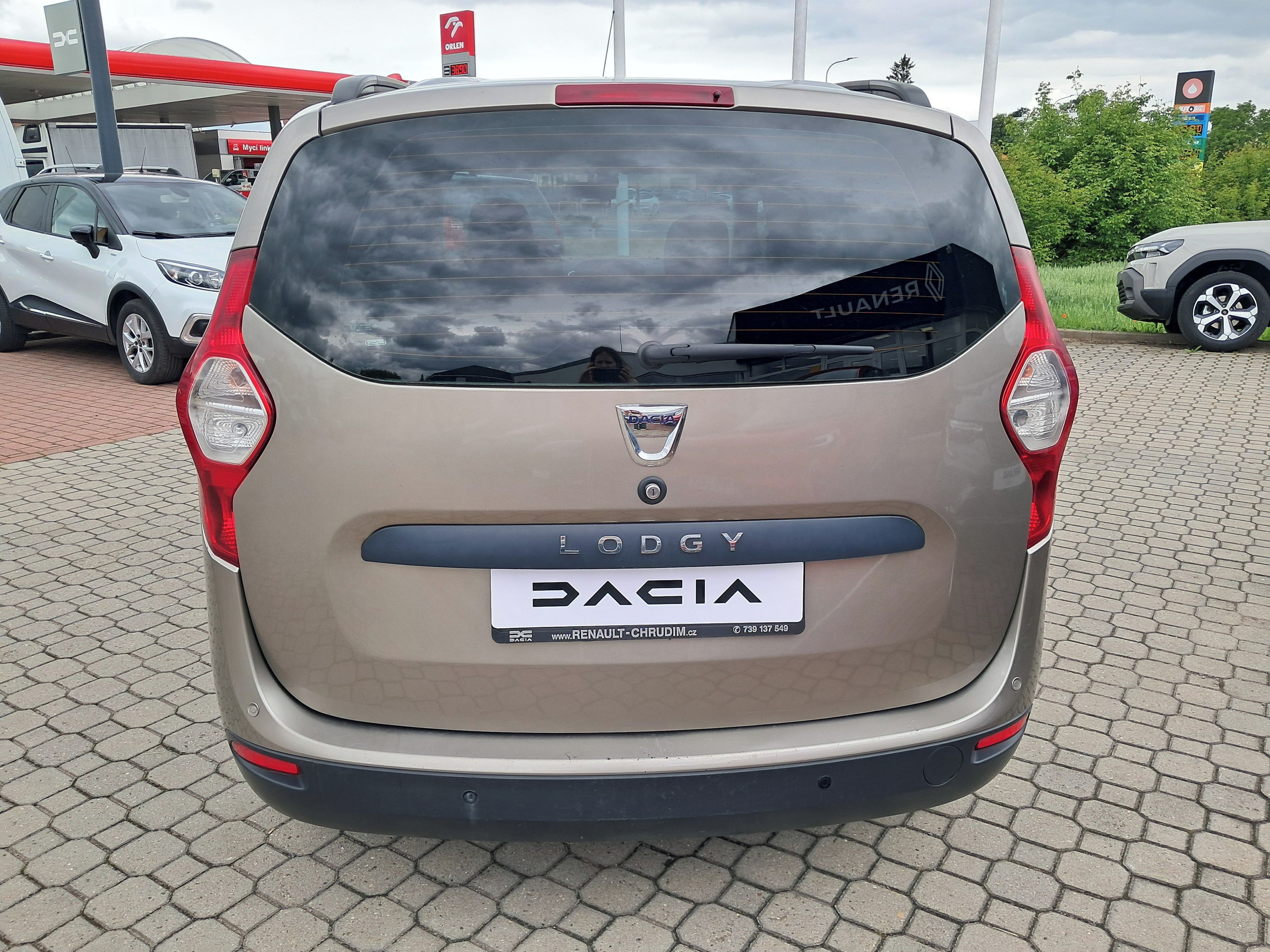 Dacia Lodgy, 1.6/75kW/1.maj./ČR/2015 - fotka 4