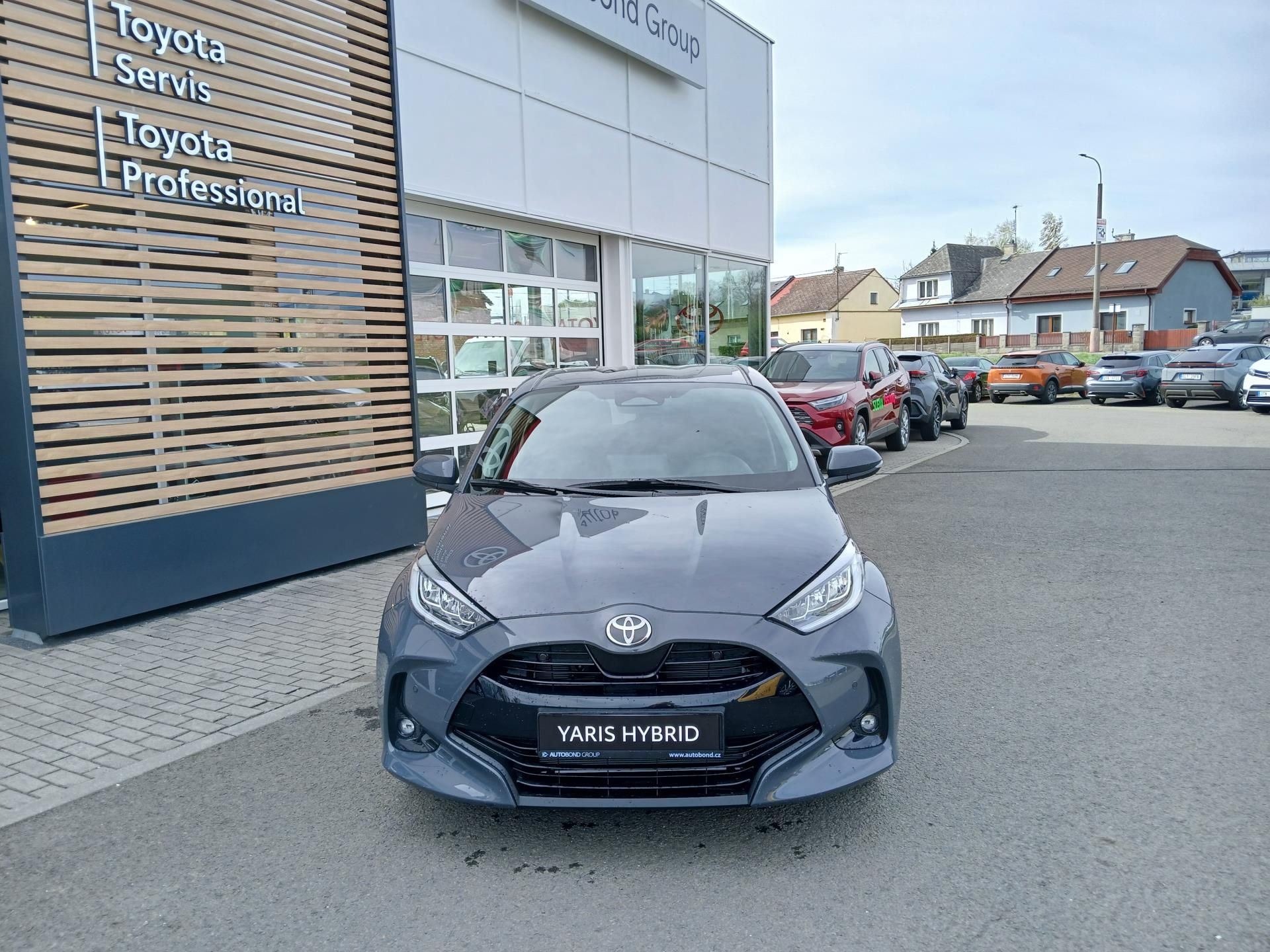 Toyota Yaris, 1,5 Hybrid Style - fotka 2