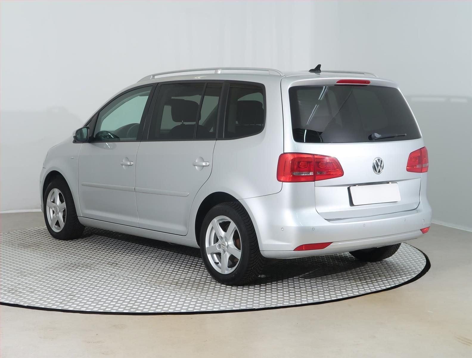 Volkswagen Touran, 1.6 TDI - fotka 4