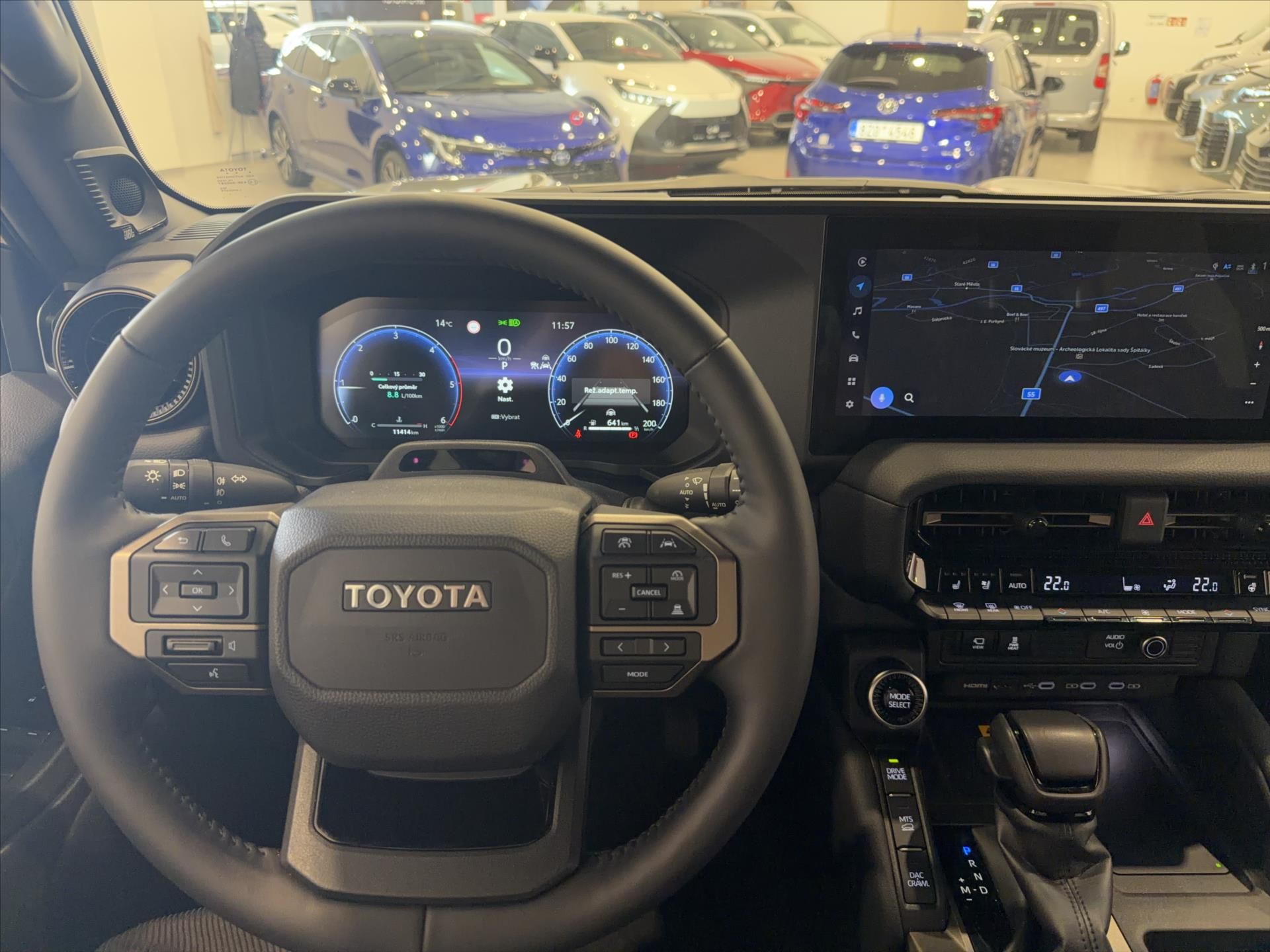 Toyota Land Cruiser, 2,8 Executive  (204k) MHEV - fotka 6