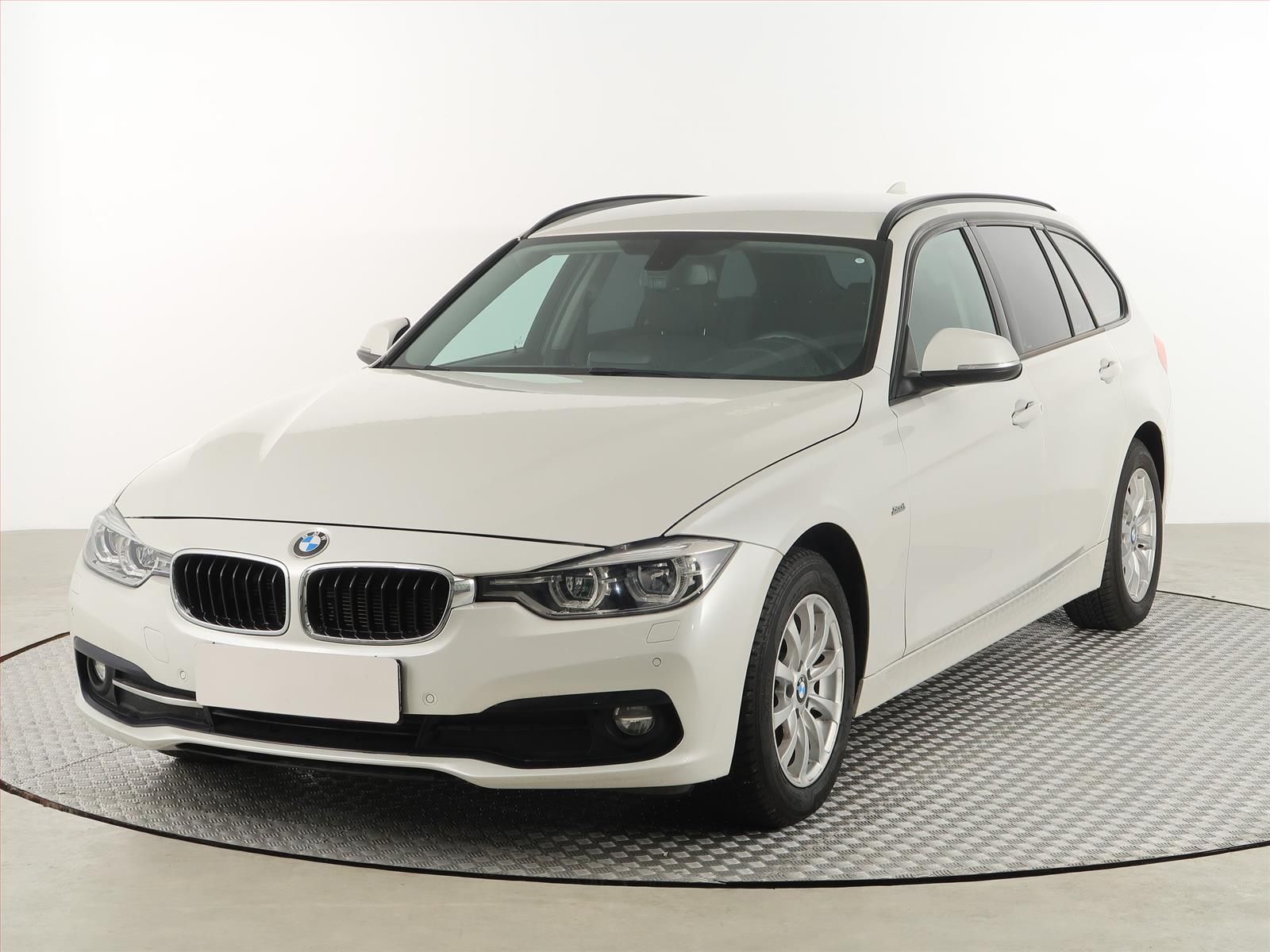BMW Řada 3, 316 d, Sport Line, Automat - fotka 2