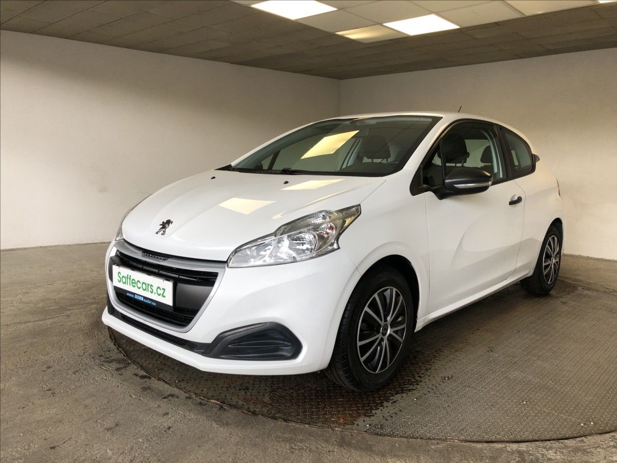 Peugeot 208, 1,2 Pure Tech - fotka 3
