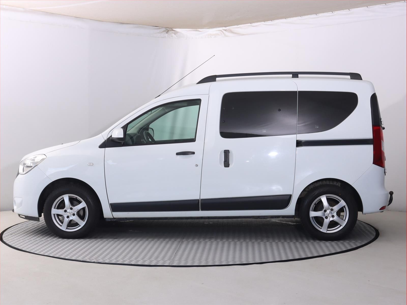 Dacia Dokker, 1.6 SCe, Arctica, 5Míst, ČR - fotka 3
