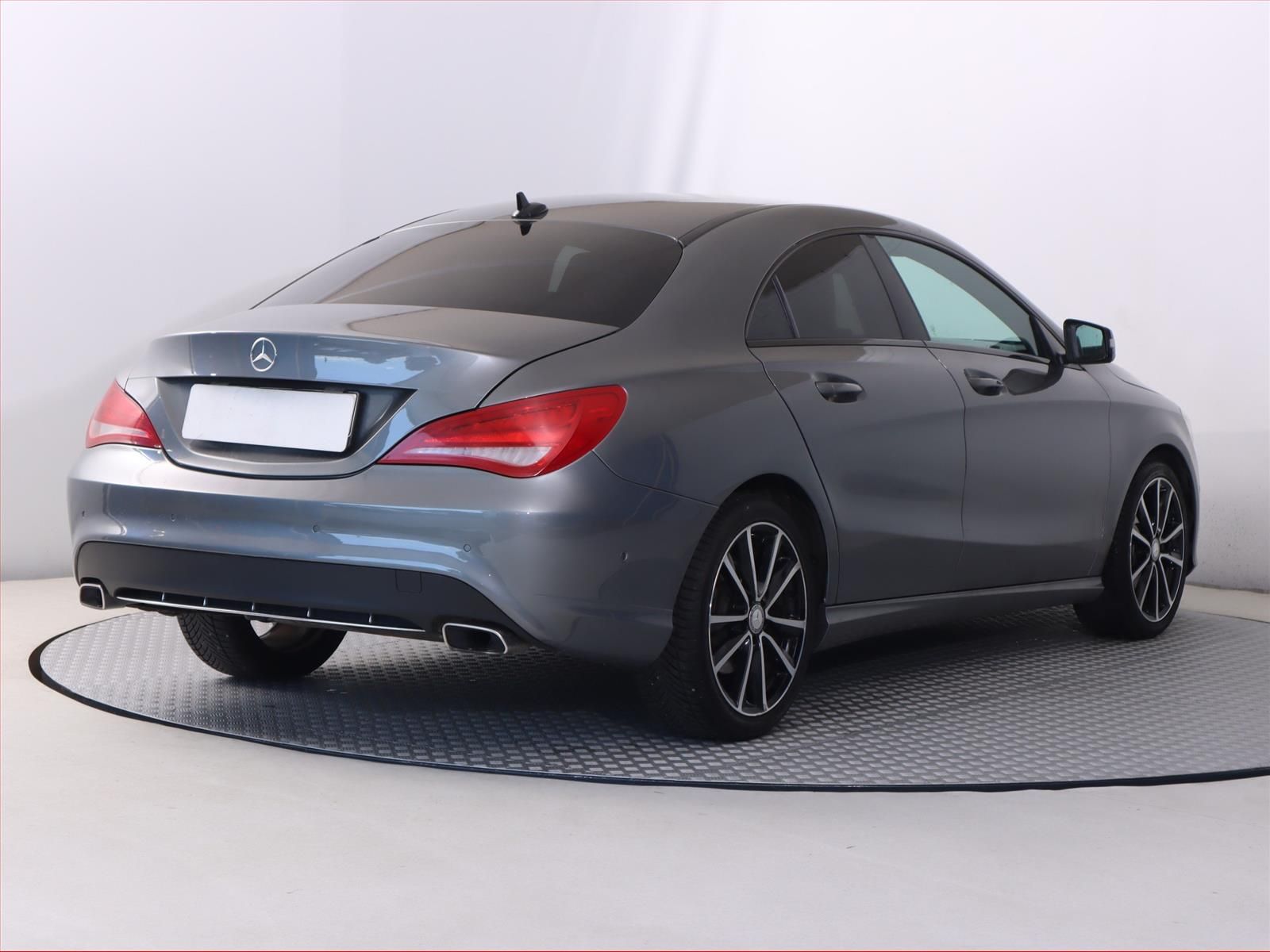 Mercedes-Benz CLA, 220 CDI, Automat - fotka 5