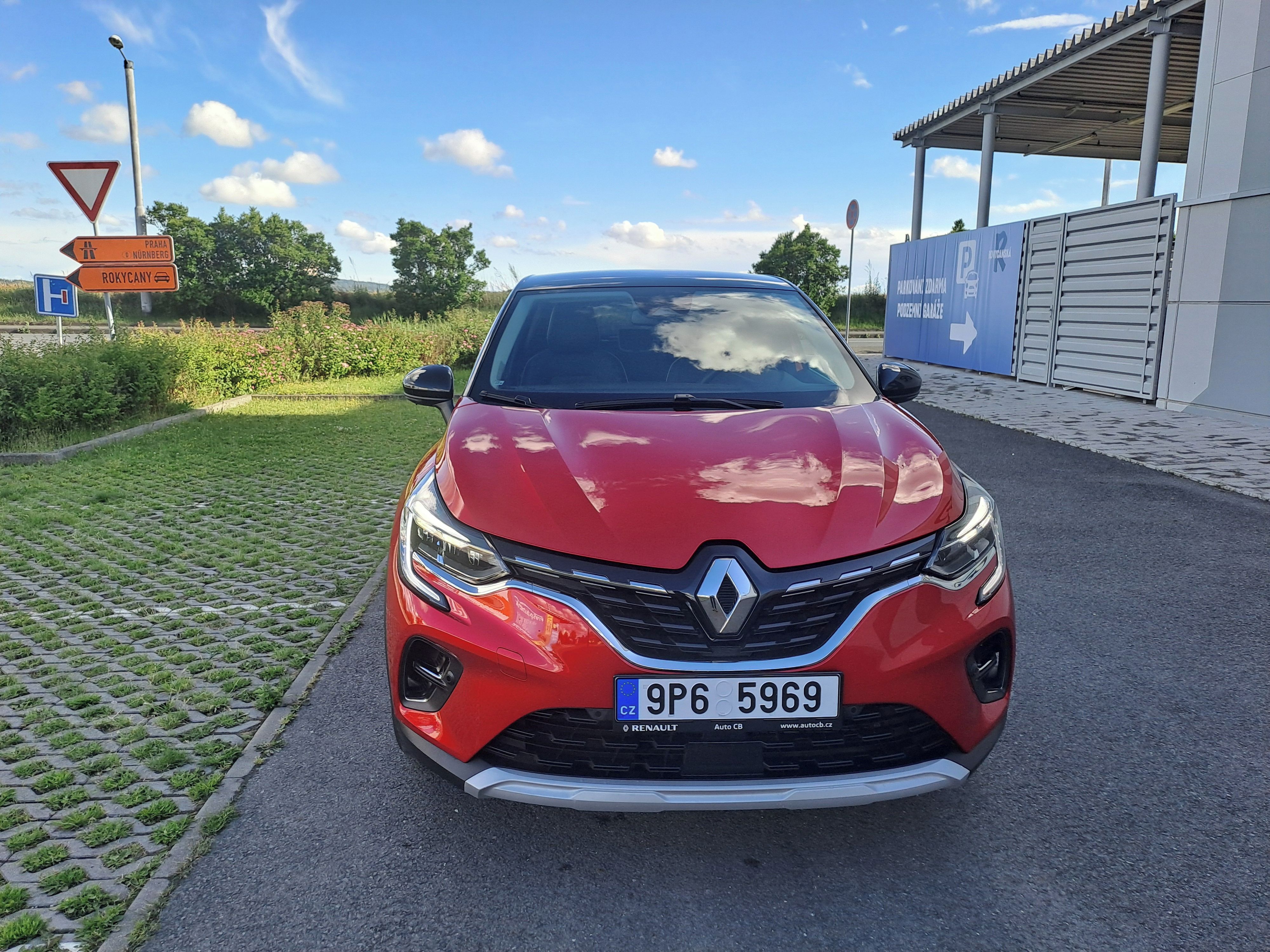 Renault Captur, 1.3TCE 103KW STAV NOVÉHO VOZU! - fotka 2