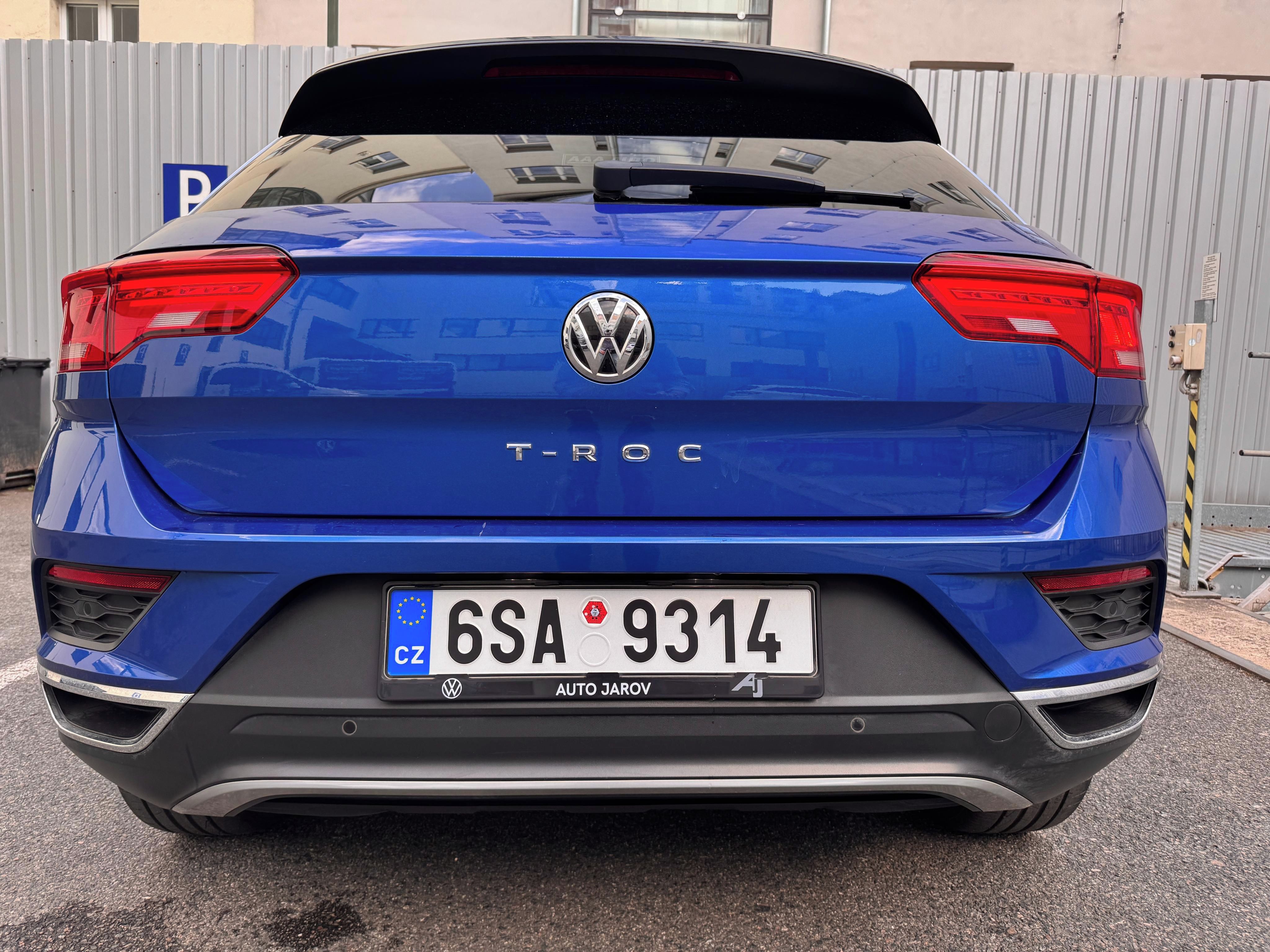 Volkswagen T-Roc, 1,5 TSI - servisováno - fotka 6