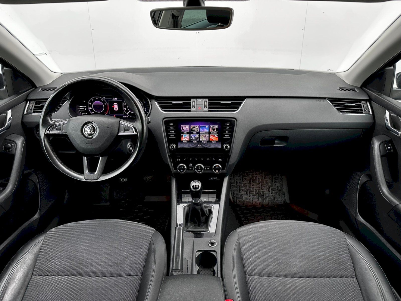 Škoda Octavia, 1.5 TSI 110kW Style Combi - fotka 5