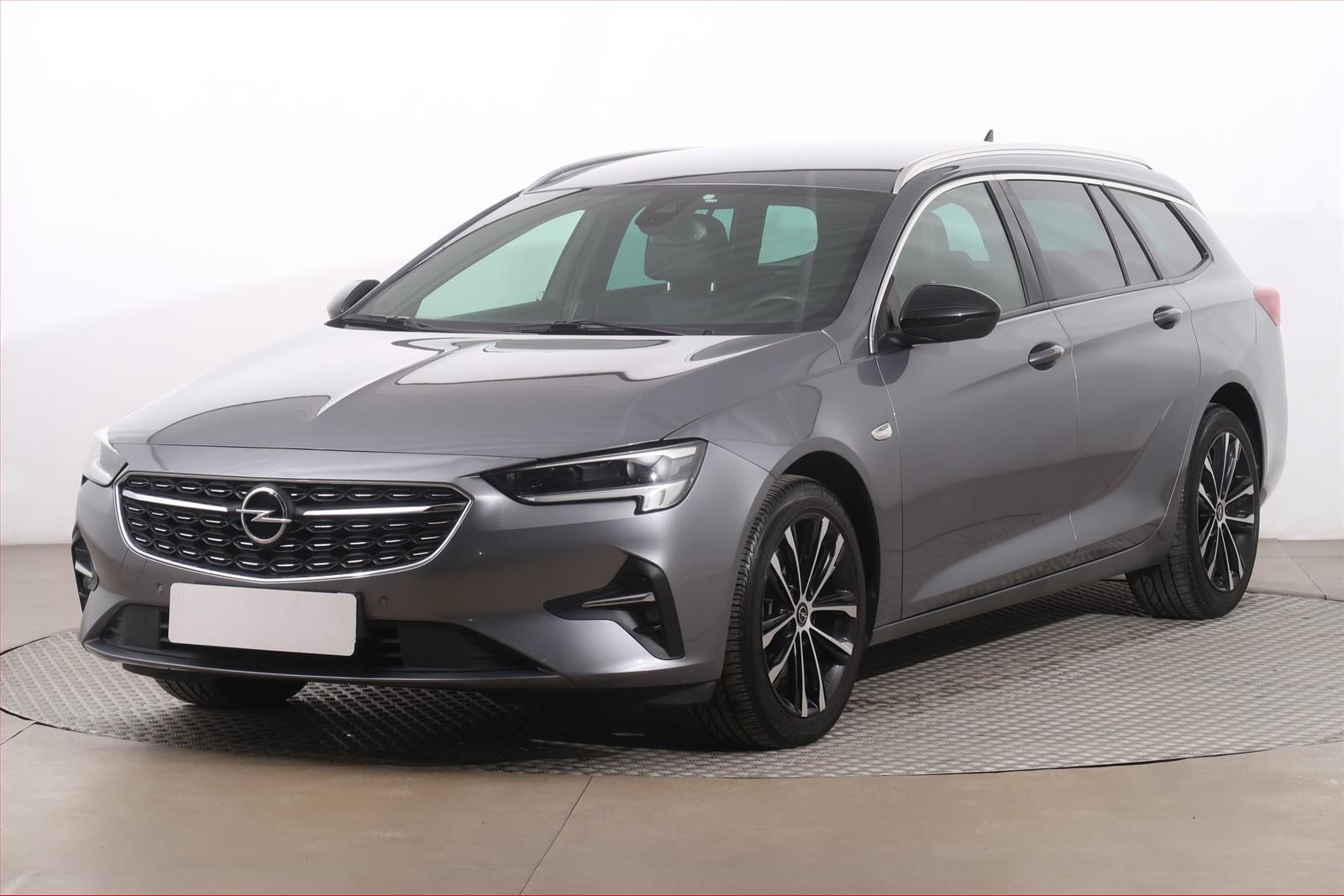 Opel Insignia, 2.0 CDTI, Automat - fotka 2