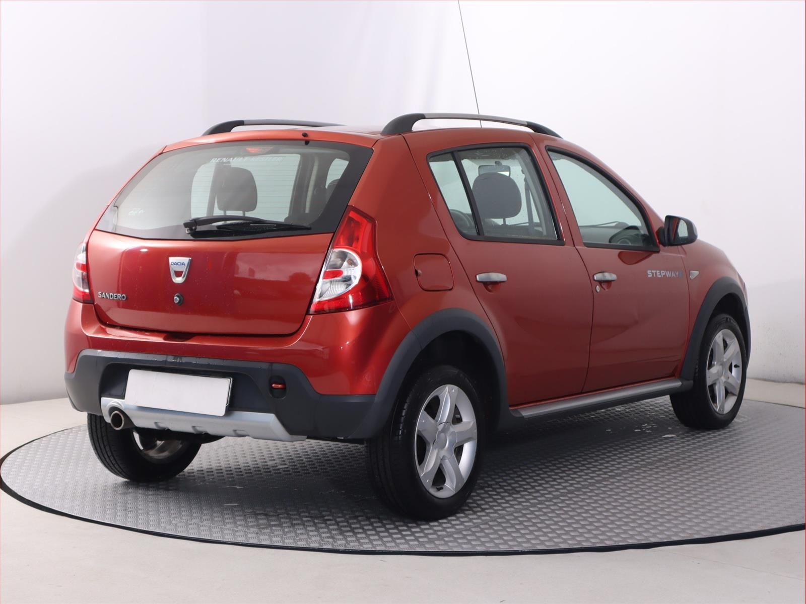 Dacia Sandero, 1.6 MPI, Stepway - fotka 5