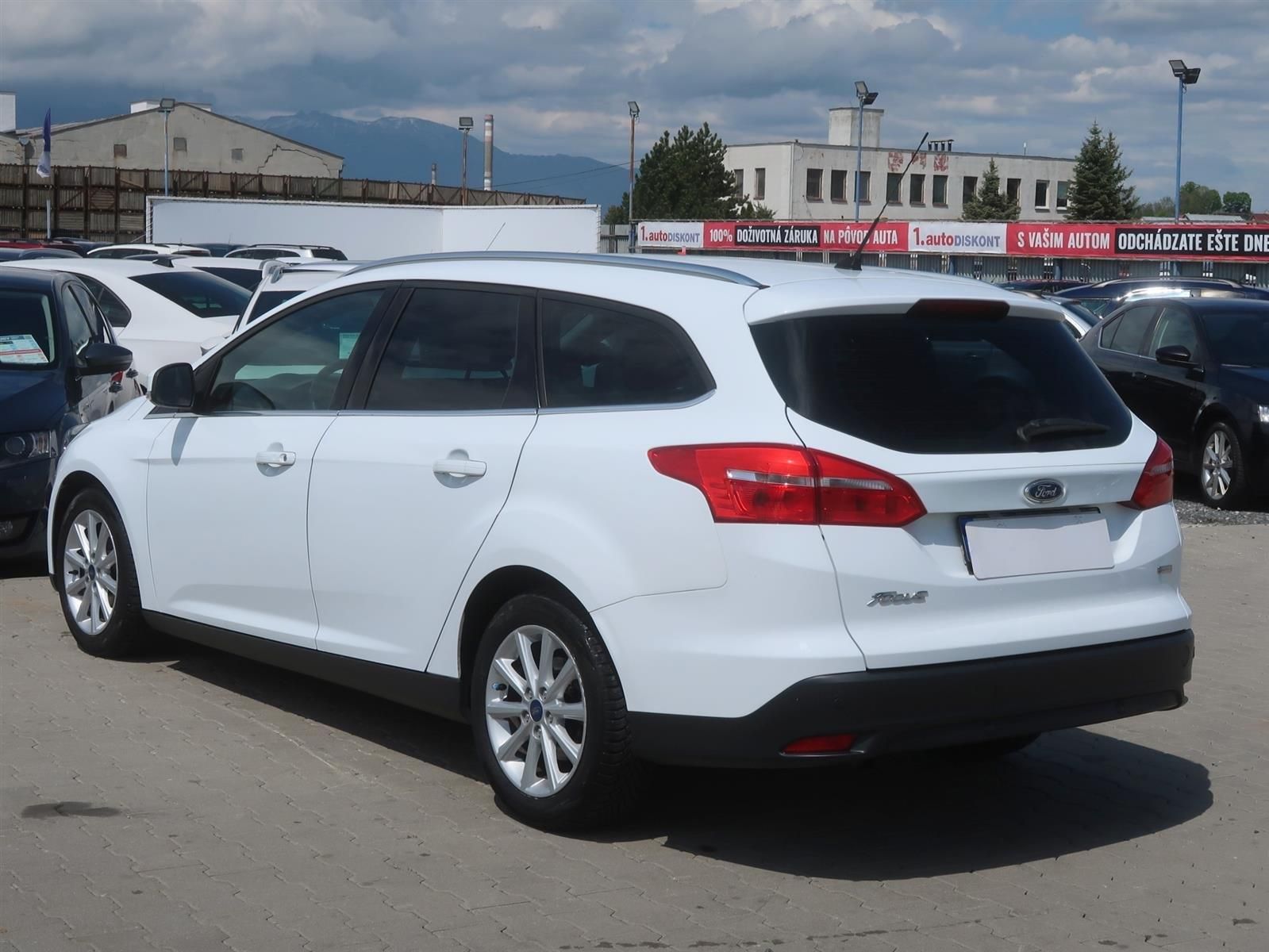Ford Focus, 1.0 EcoBoost, Titanium - fotka 4