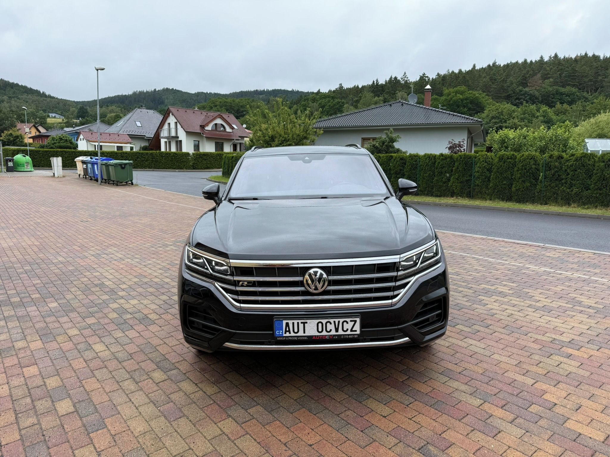 Volkswagen Touareg, 3.0 TDI V6 210kW 4x4 R-LINE - fotka 4